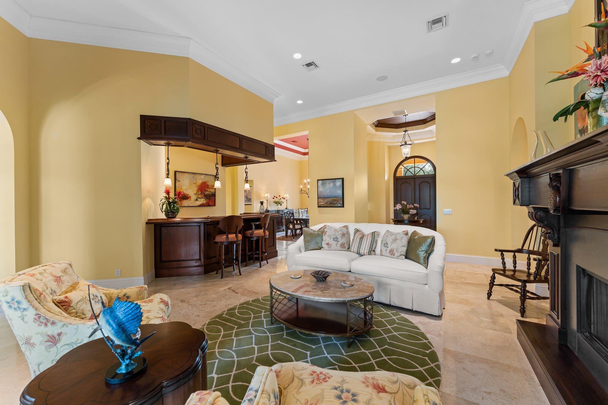 Country Club Point - Residential