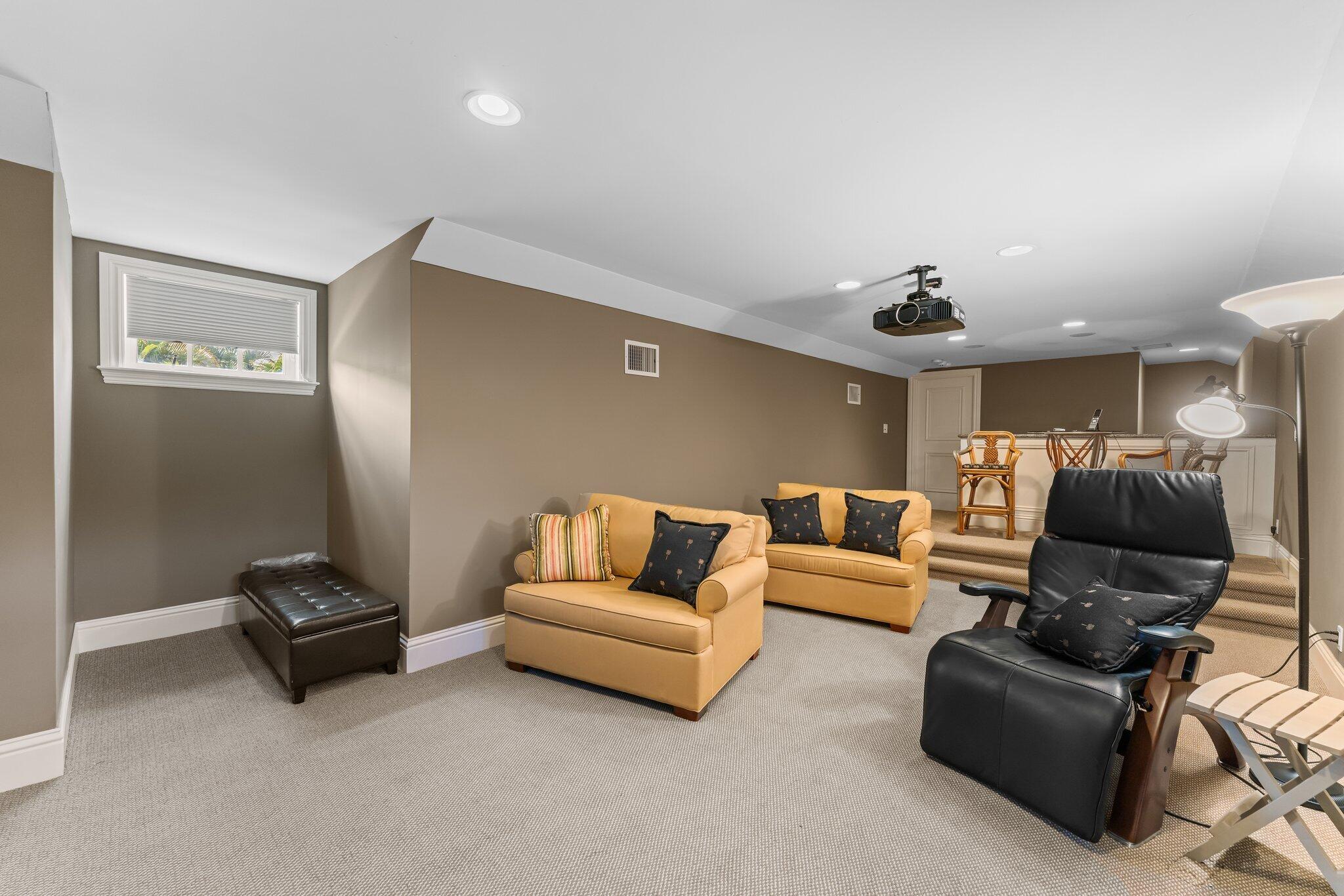 Country Club Point - Residential