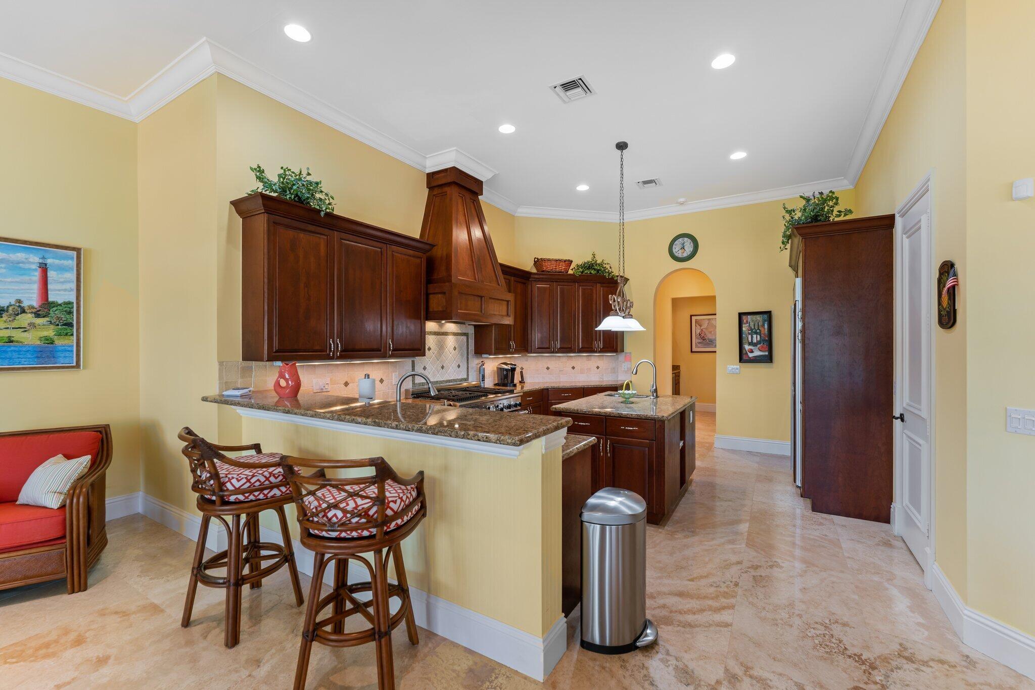 Country Club Point - Residential