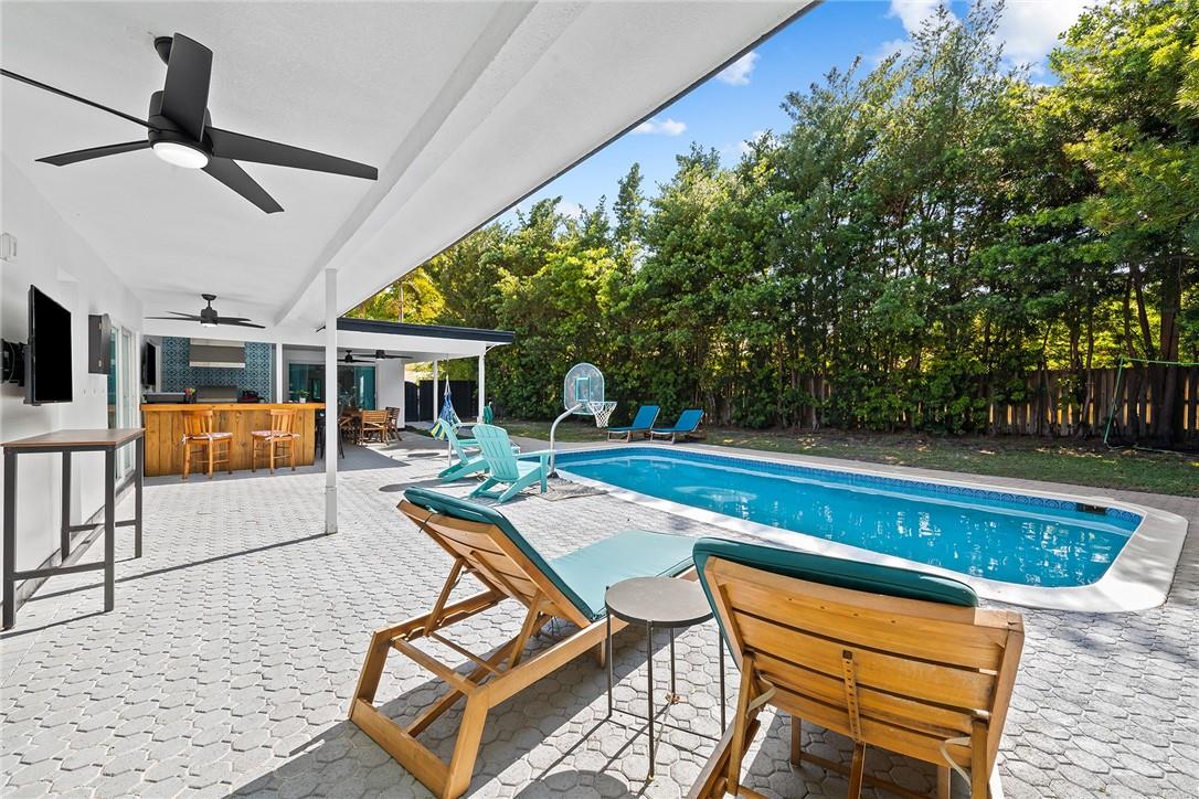 BEACHWAY HEIGHTS UNIT A - Residential