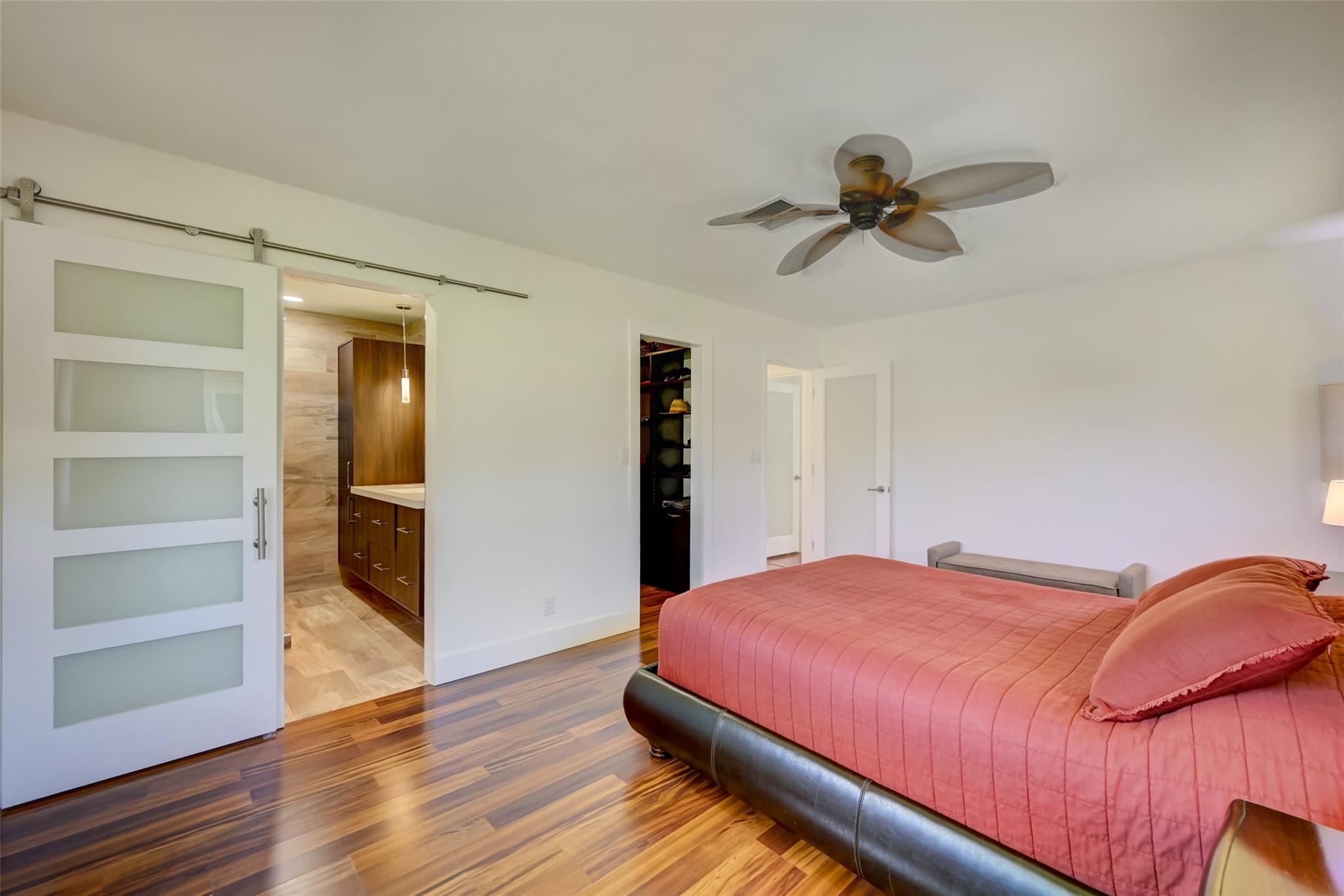 Crystal Lake Villas - Residential