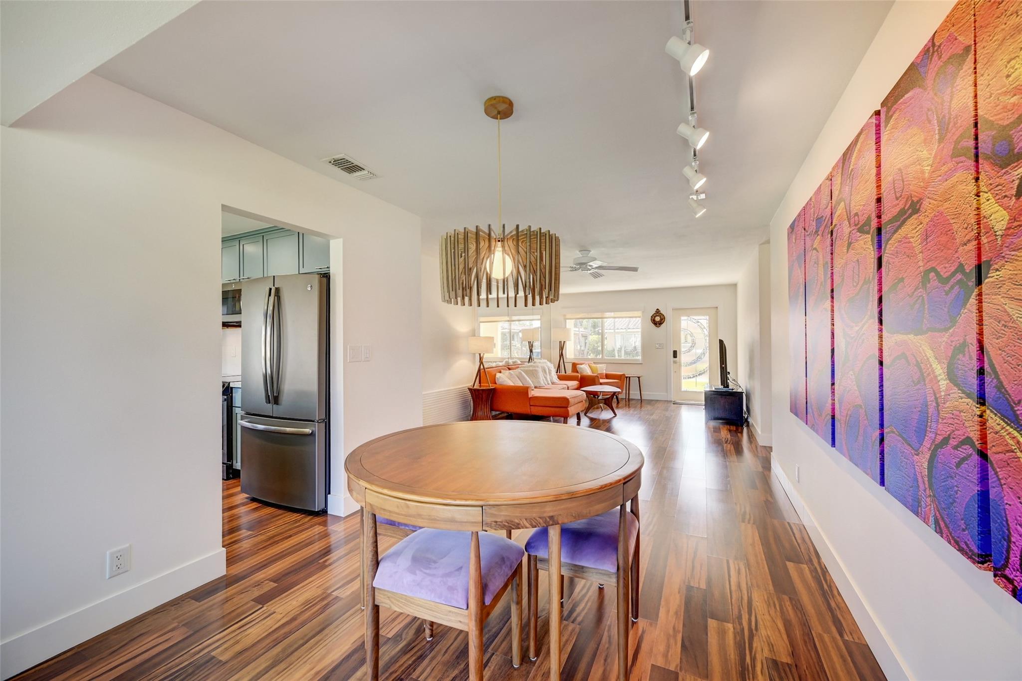 Crystal Lake Villas - Residential