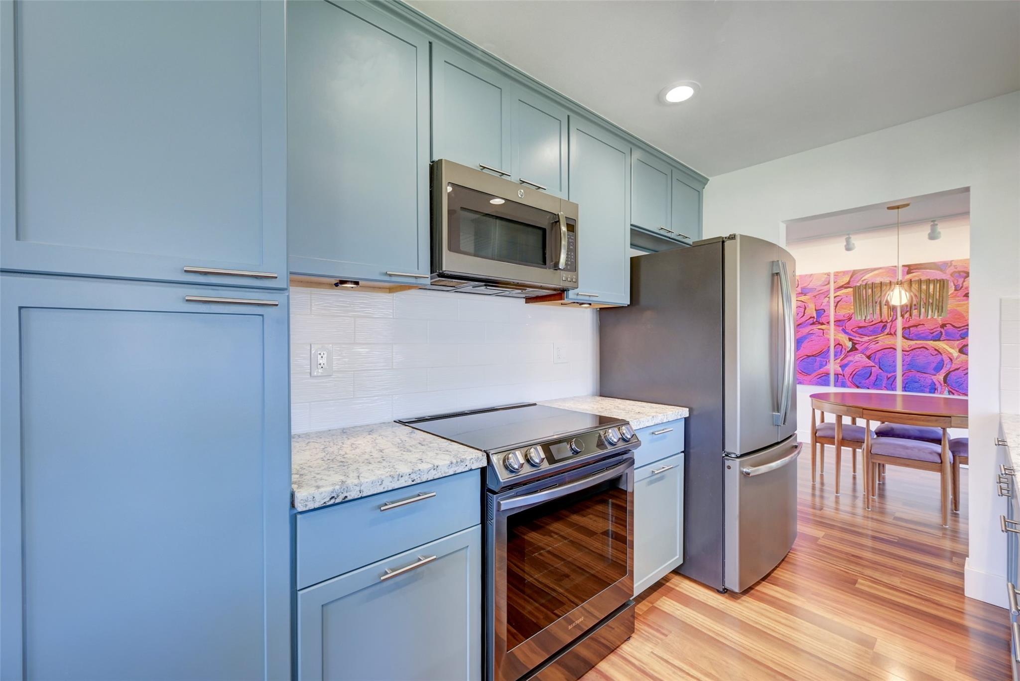 Crystal Lake Villas - Residential