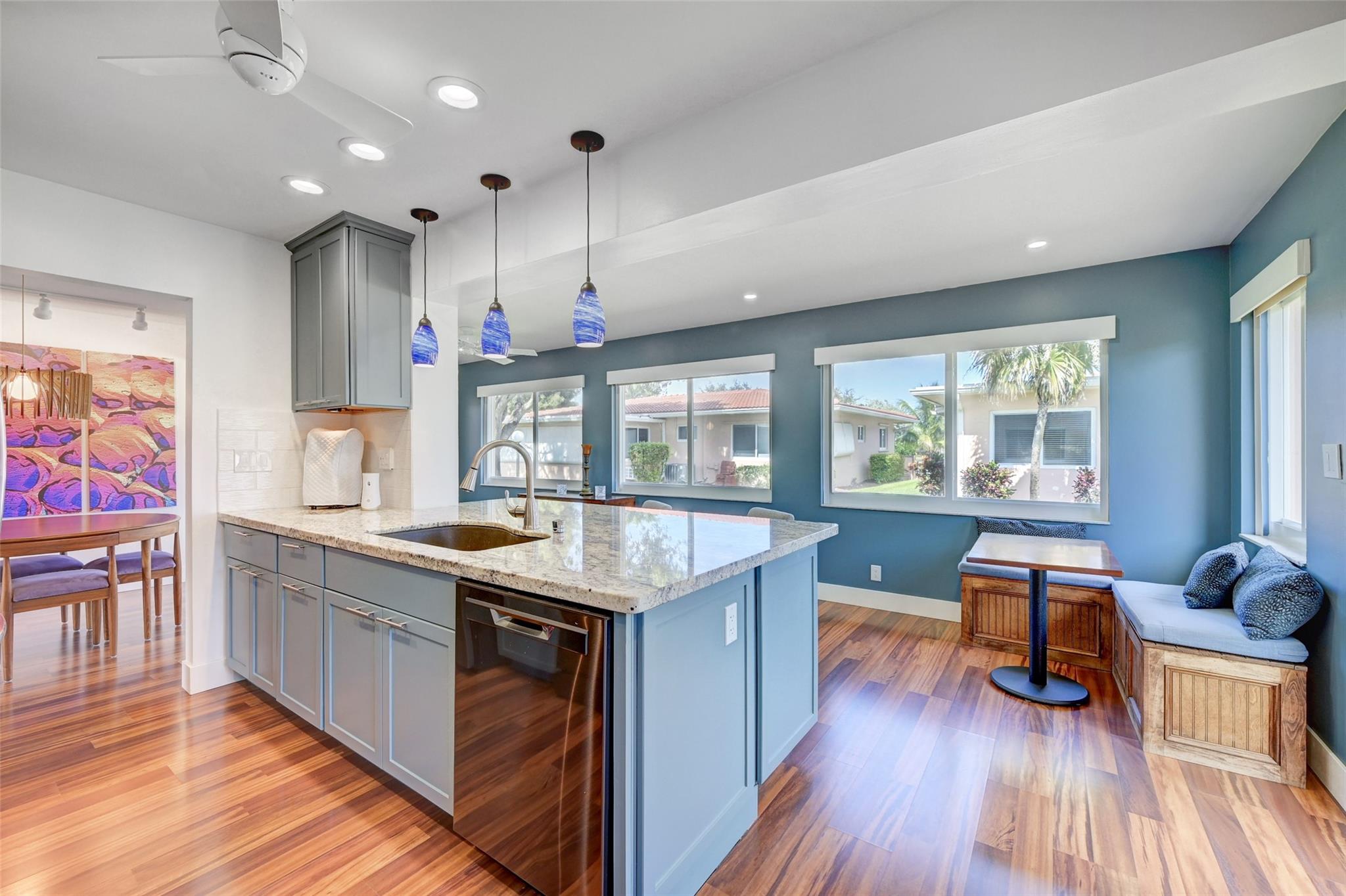 Crystal Lake Villas - Residential