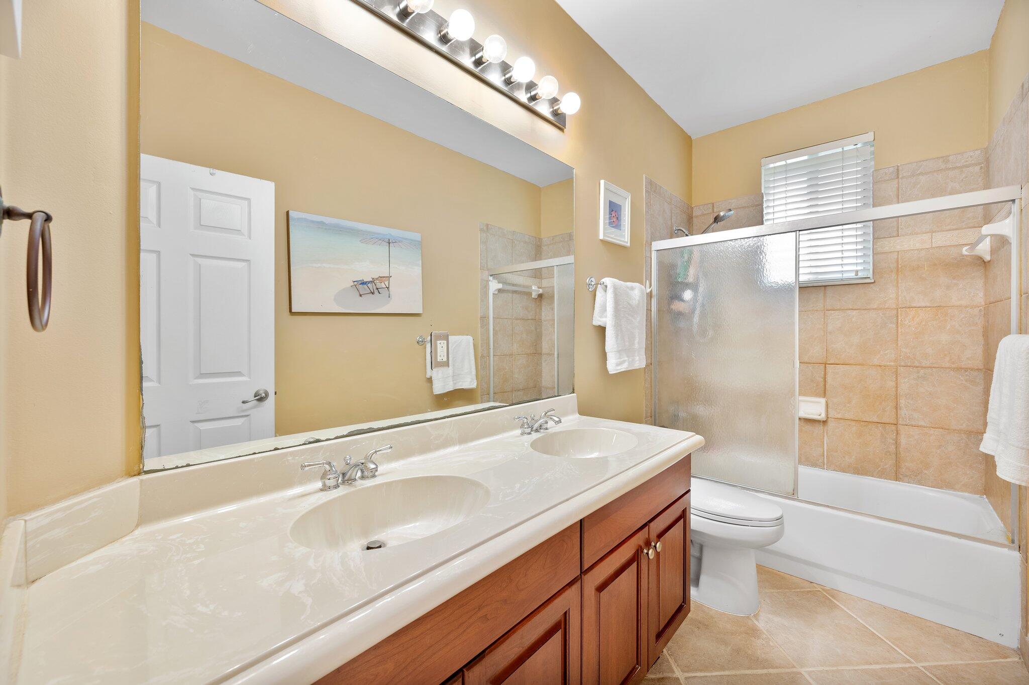 WINDSOR PALMS - Residential