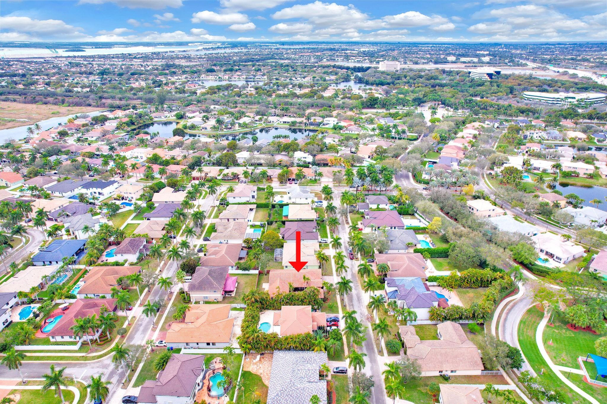 WINDSOR PALMS - Residential