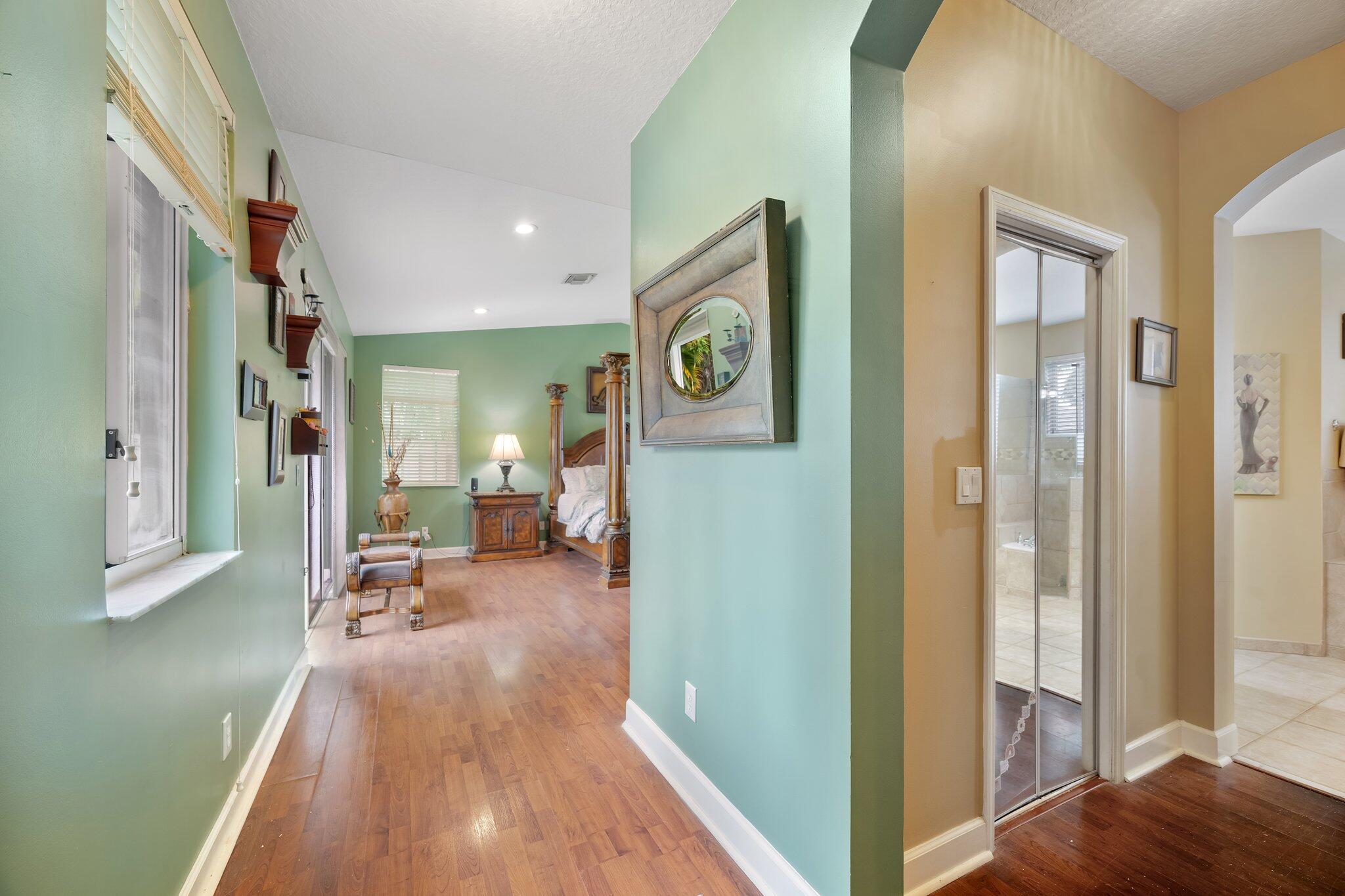 WINDSOR PALMS - Residential