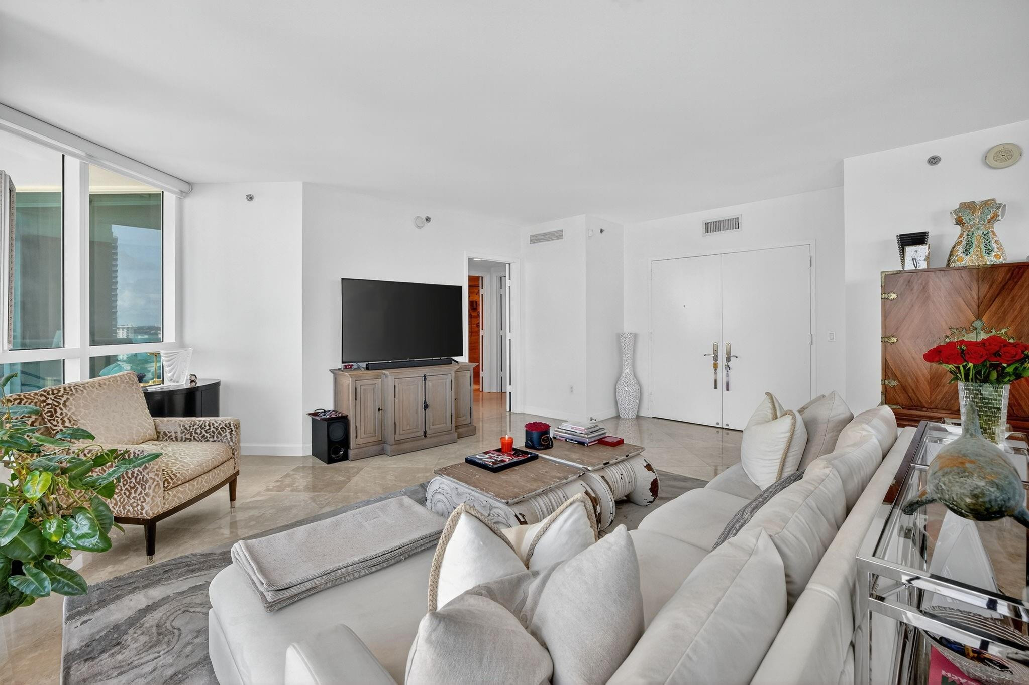 LAS OLAS BEACH CLUB CONDO - Residential