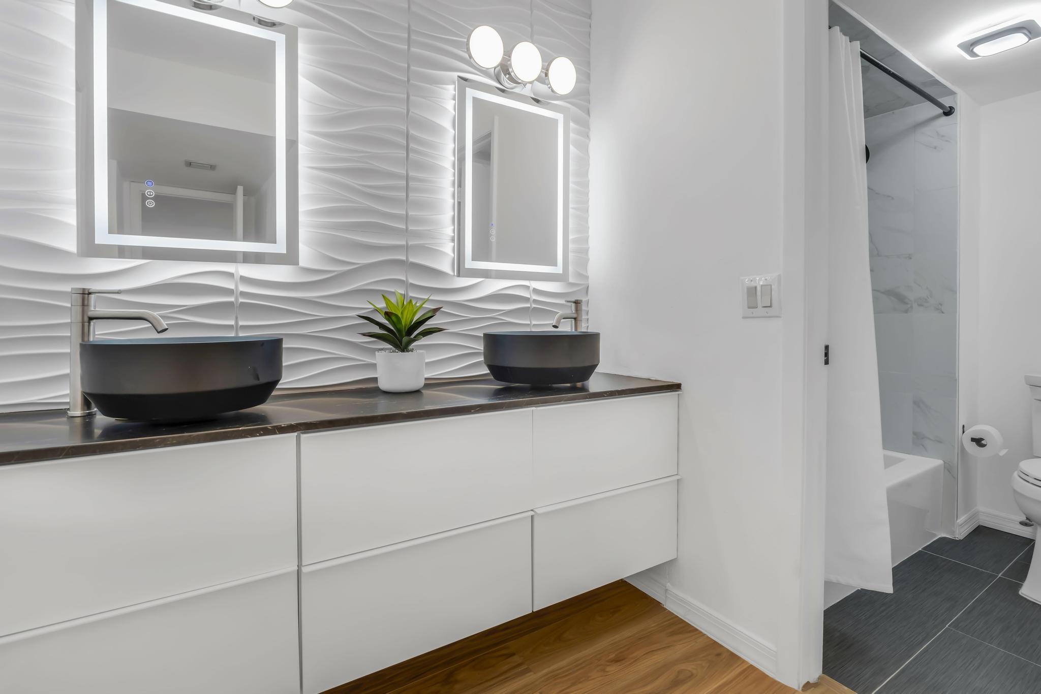 RACQUET CLUB APARTMENTS AT - Residential