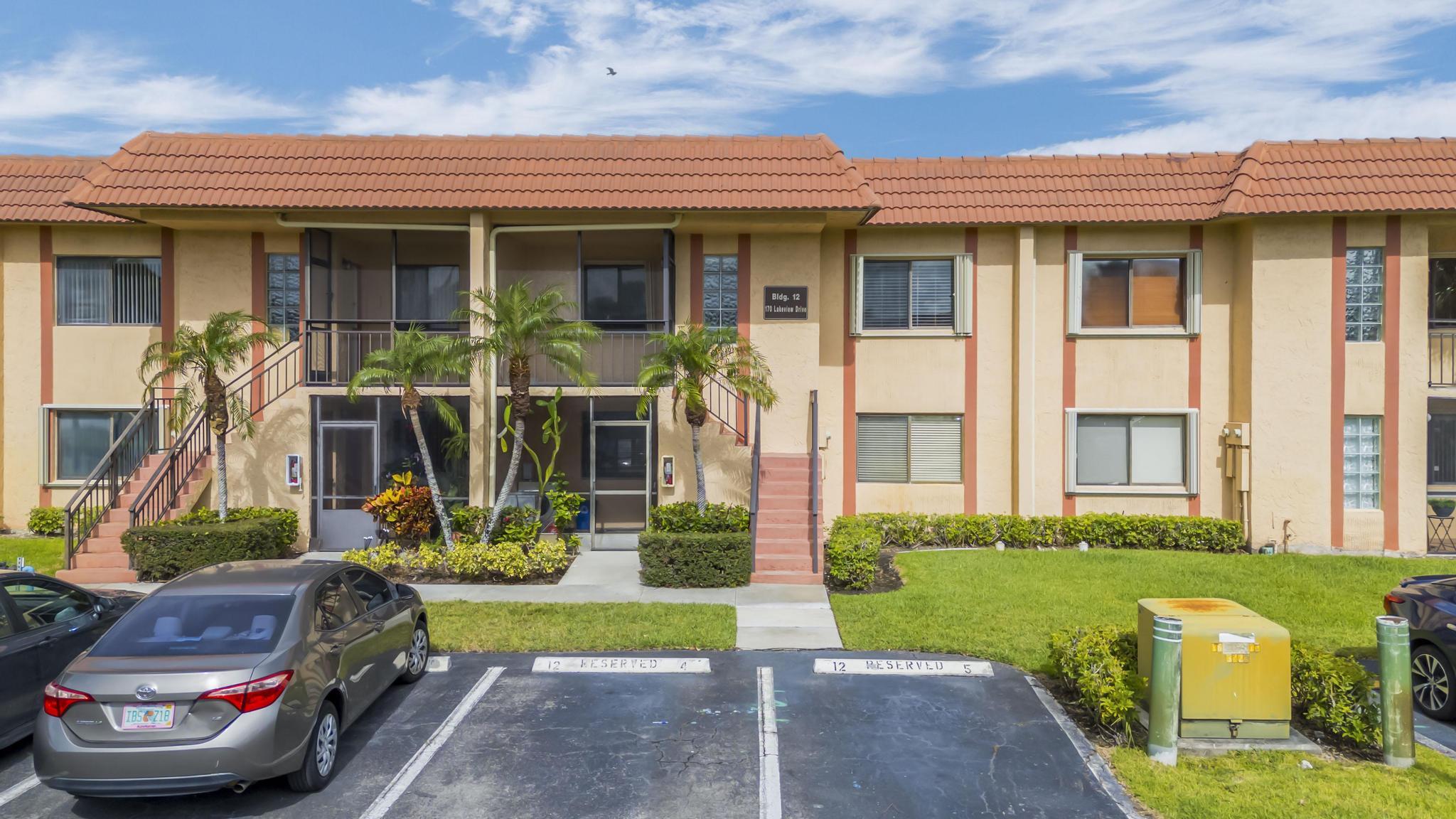 RACQUET CLUB APARTMENTS AT - Residential