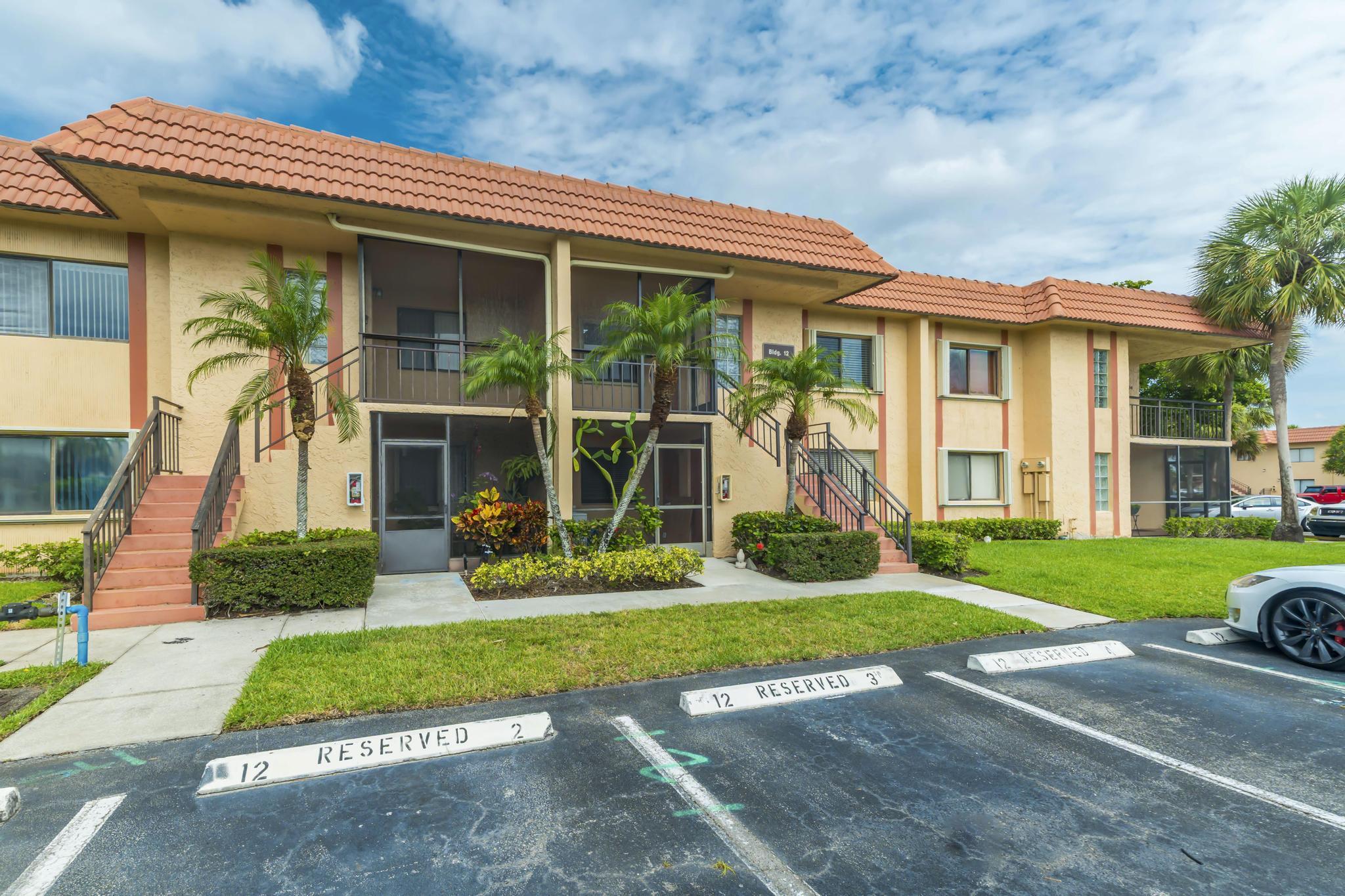 RACQUET CLUB APARTMENTS AT - Residential