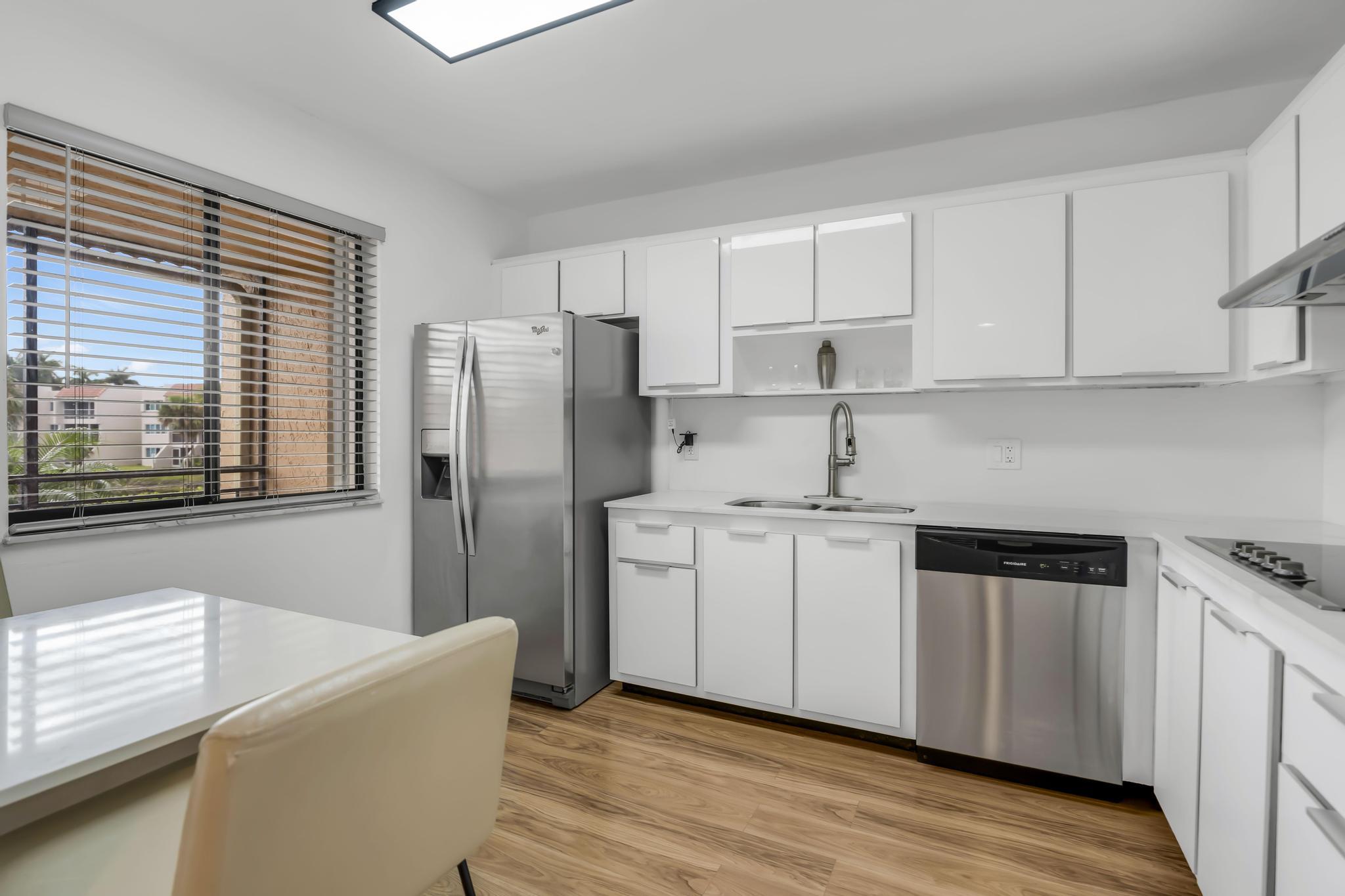RACQUET CLUB APARTMENTS AT - Residential