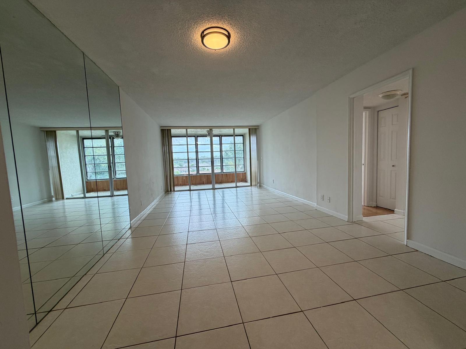LIVE OAK CONDO NINE - Residential Lease
