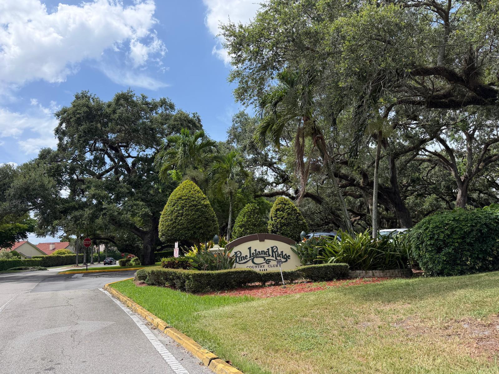 LIVE OAK CONDO NINE - Residential Lease