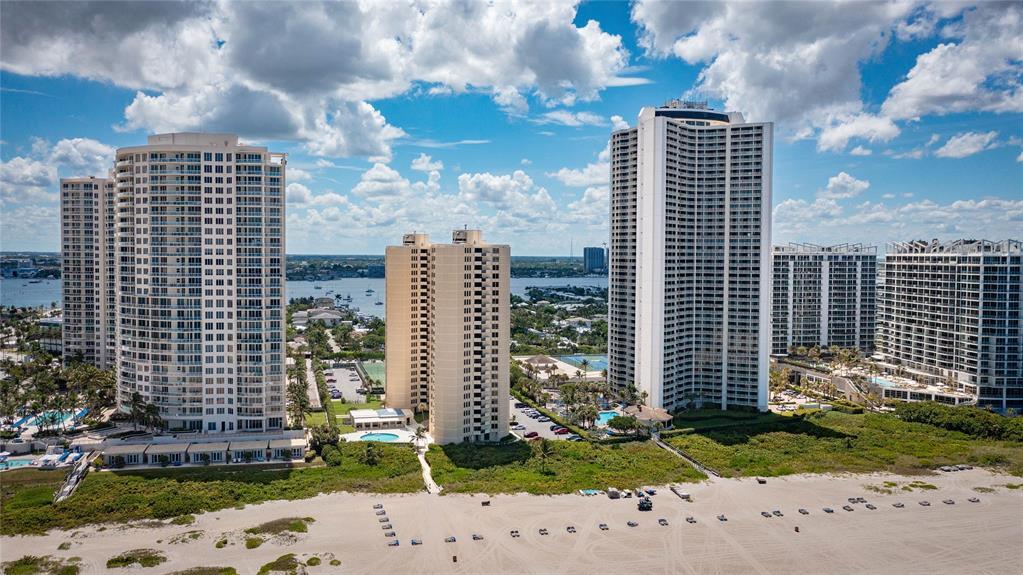 PHOENIX TOWERS CONDO - Residential Lease