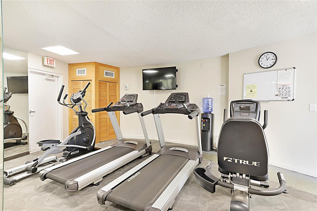PHOENIX TOWERS CONDO - Residential Lease