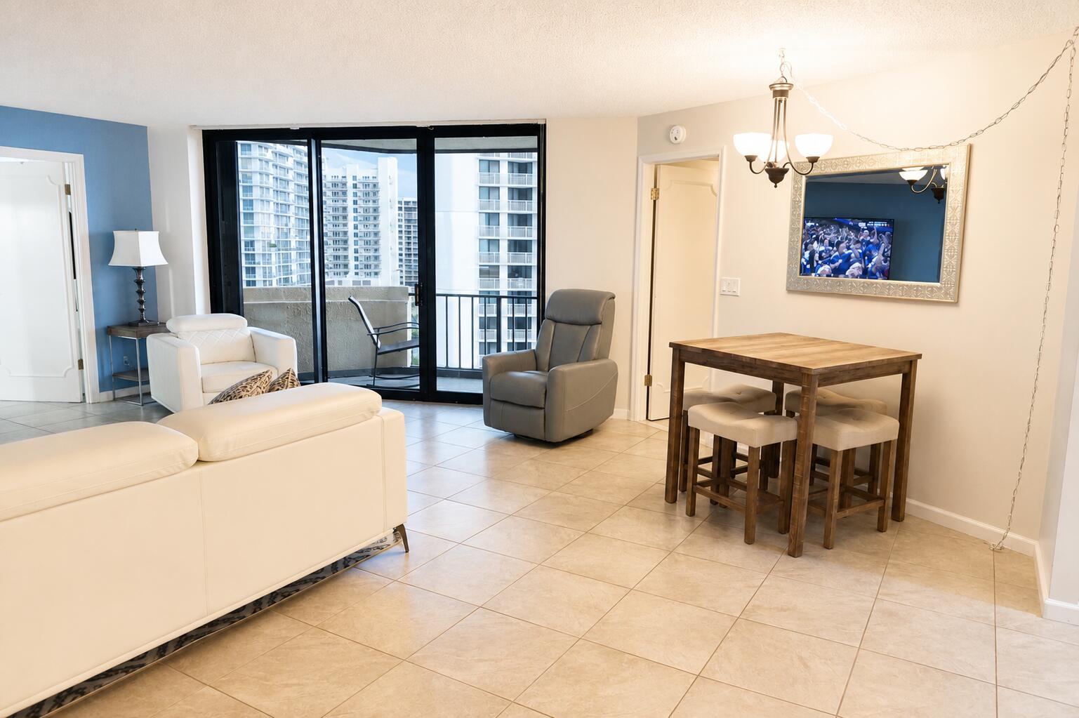 PHOENIX TOWERS CONDO - Residential Lease