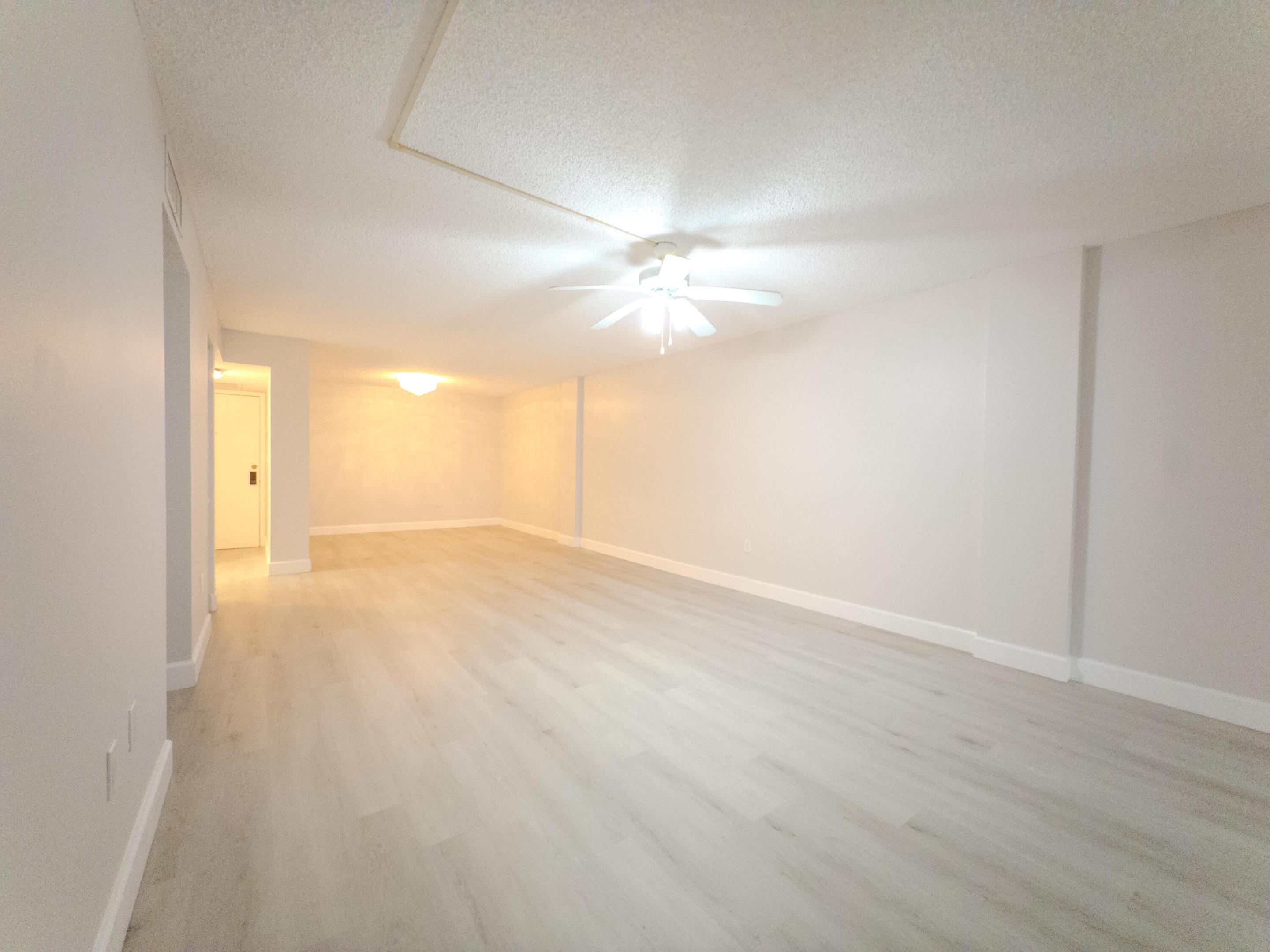 GRANDVIEW AT EMERALD HILLS CONDO - Residential Lease