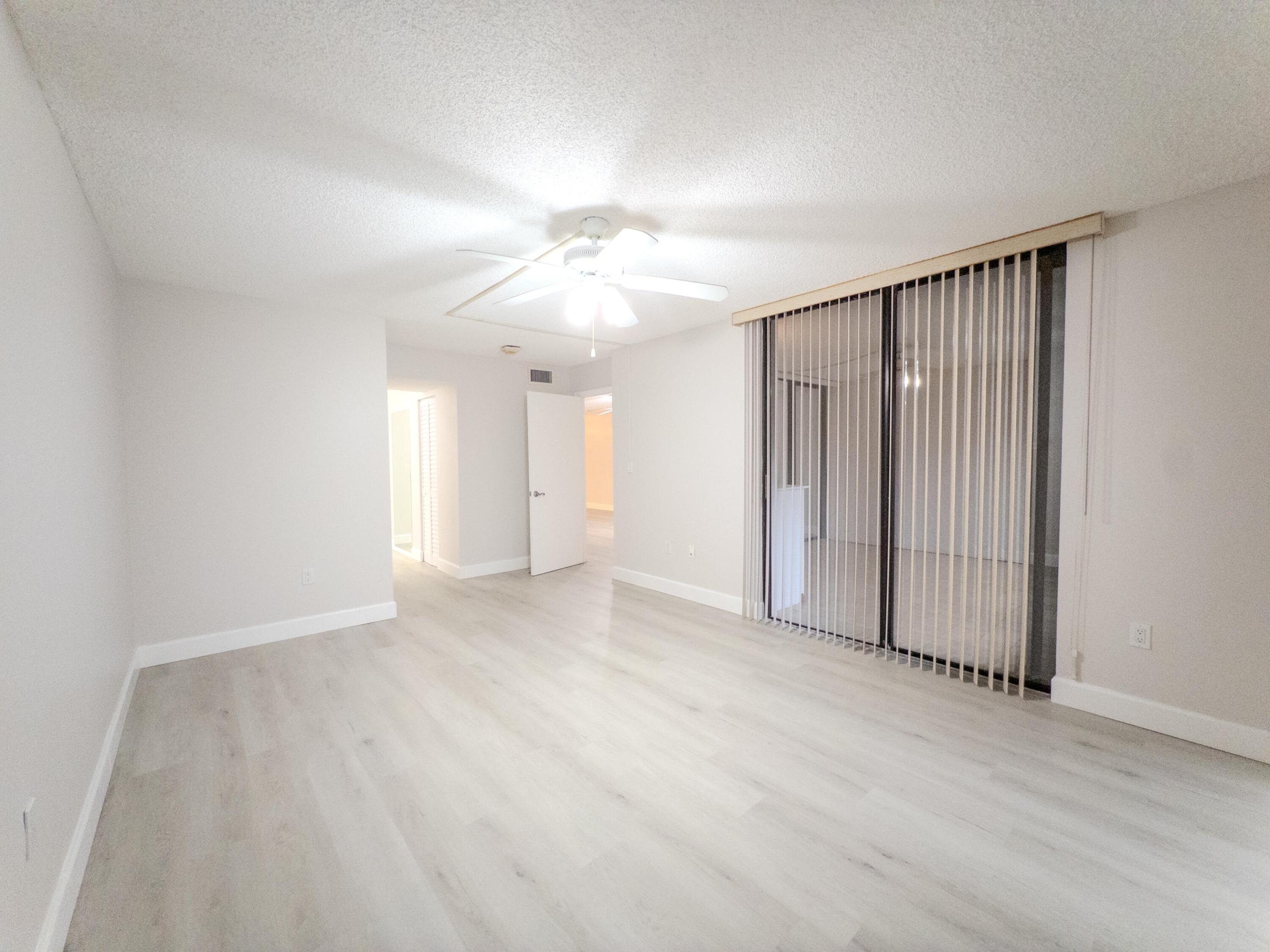 GRANDVIEW AT EMERALD HILLS CONDO - Residential Lease