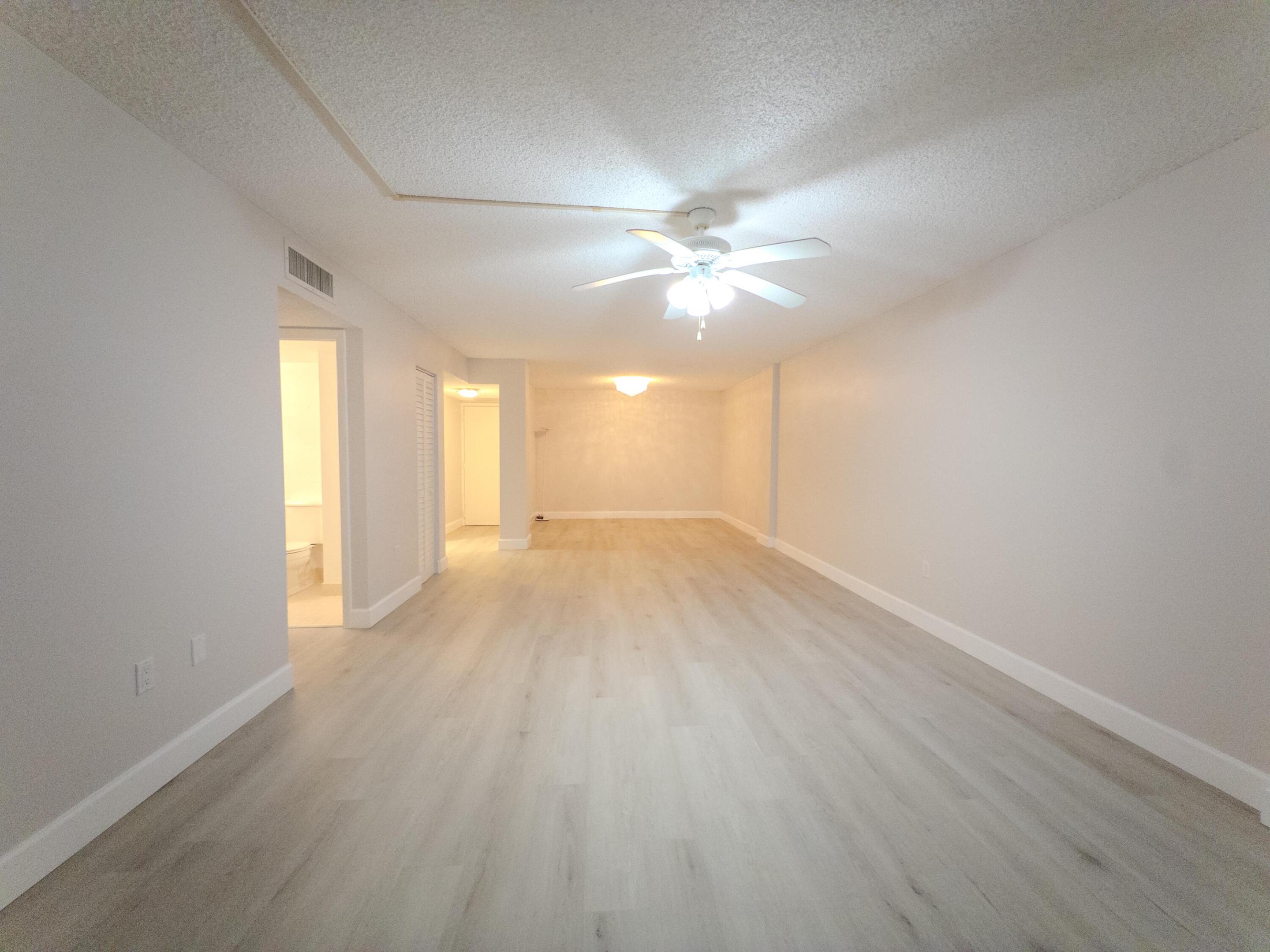 GRANDVIEW AT EMERALD HILLS CONDO - Residential Lease
