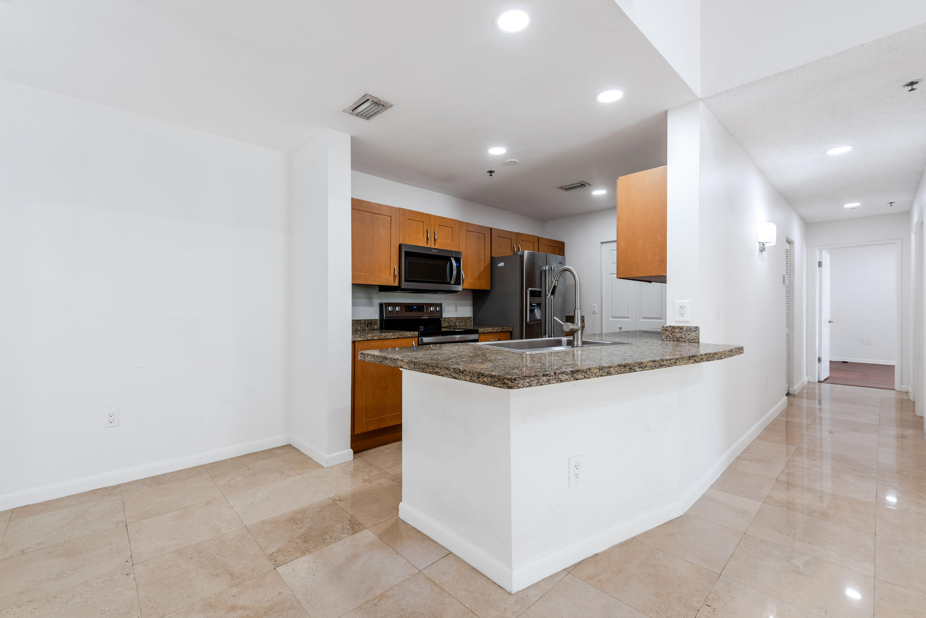 BOCAR CONDO - Residential
