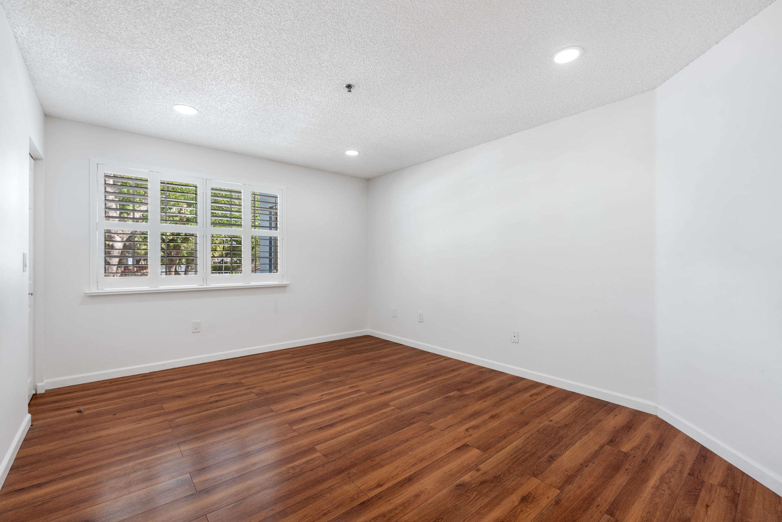 BOCAR CONDO - Residential