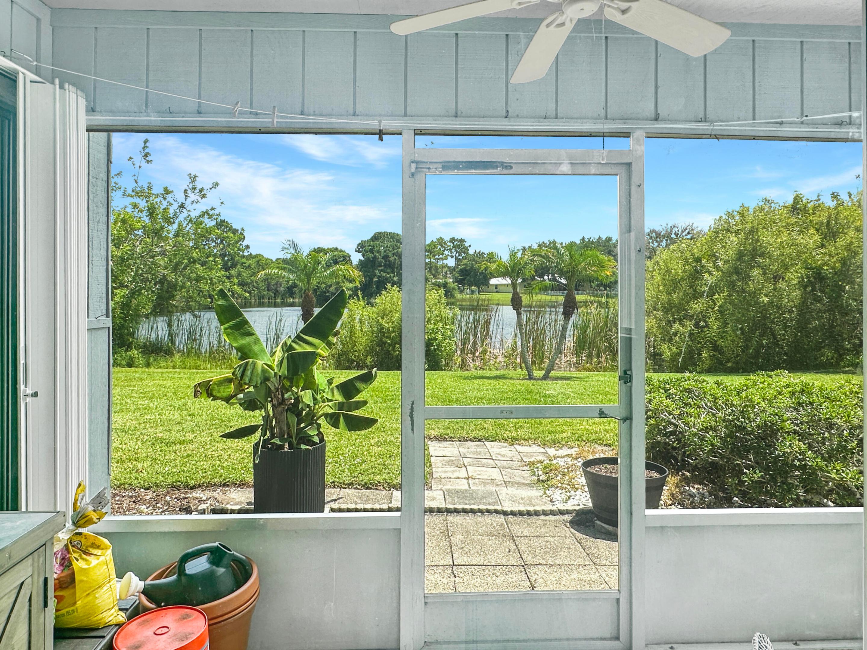 GOLF LAKE VILLAS - Residential