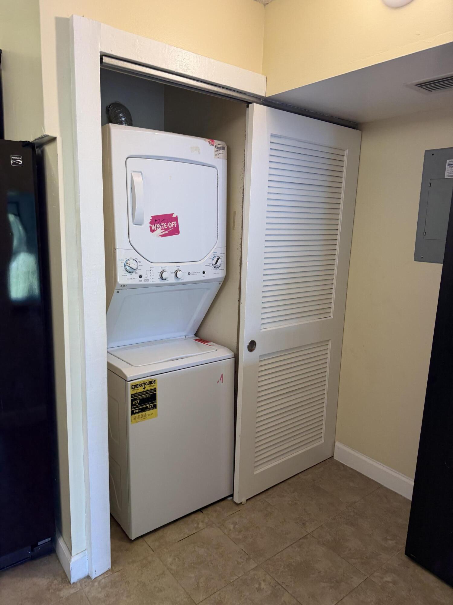 PINE RIDGE NORTH VILLAGE III CONDO - Residential Lease