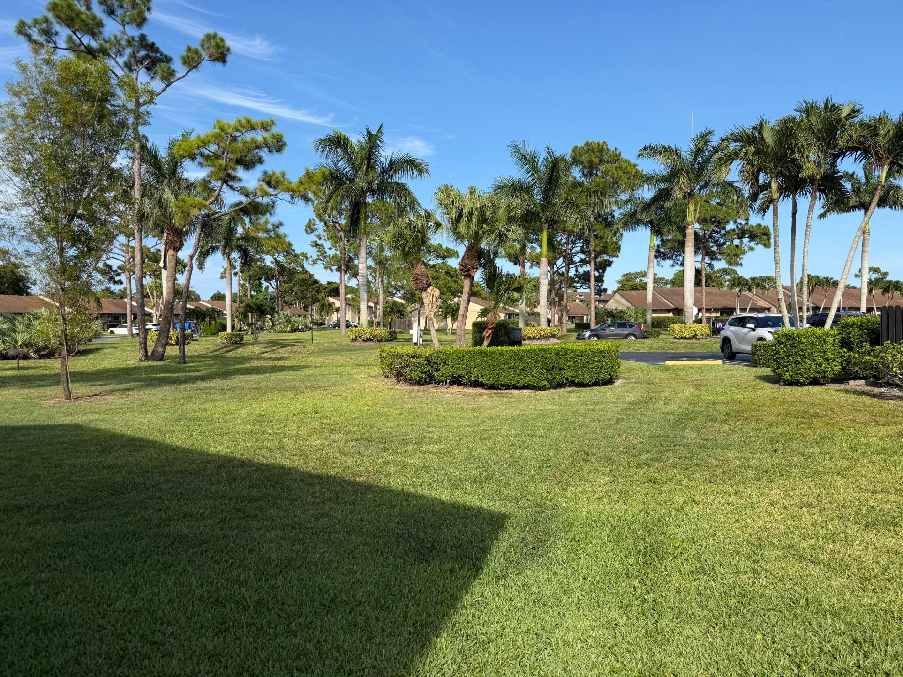PINE RIDGE NORTH VILLAGE III CONDO - Residential Lease