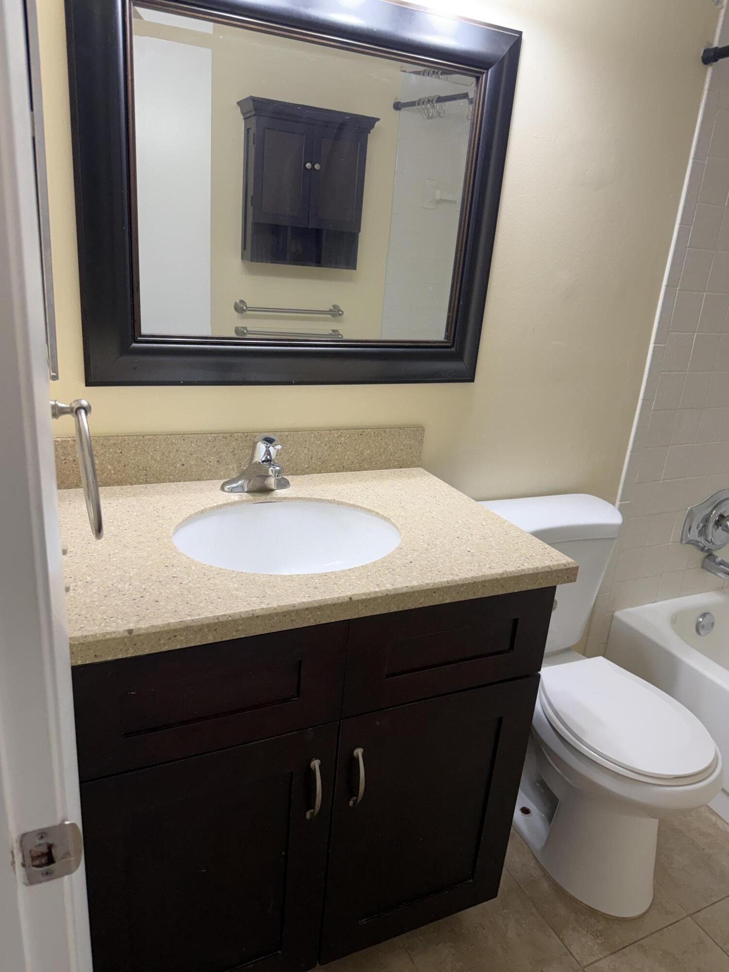 PINE RIDGE NORTH VILLAGE III CONDO - Residential Lease