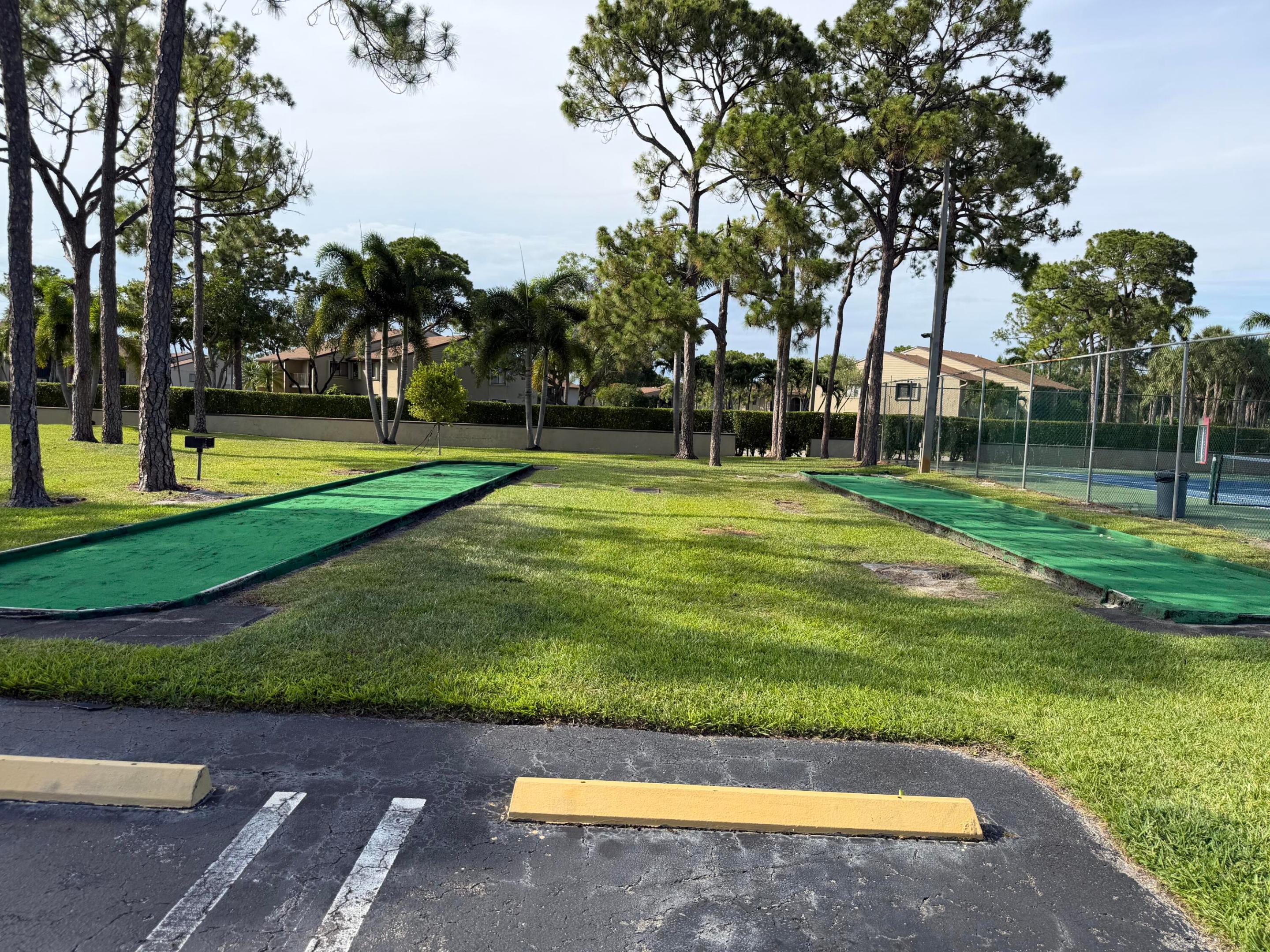 PINE RIDGE NORTH VILLAGE III CONDO - Residential Lease