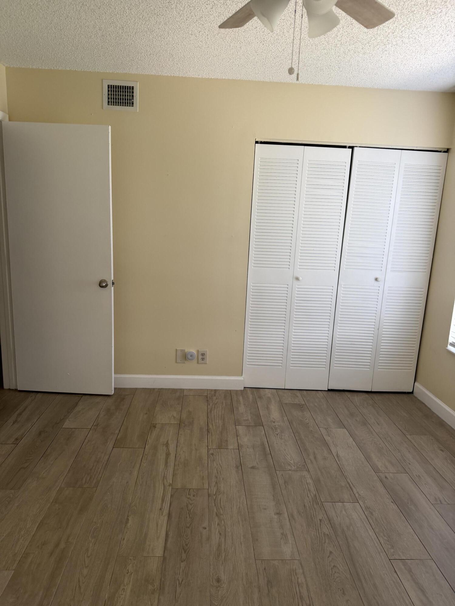 PINE RIDGE NORTH VILLAGE III CONDO - Residential Lease