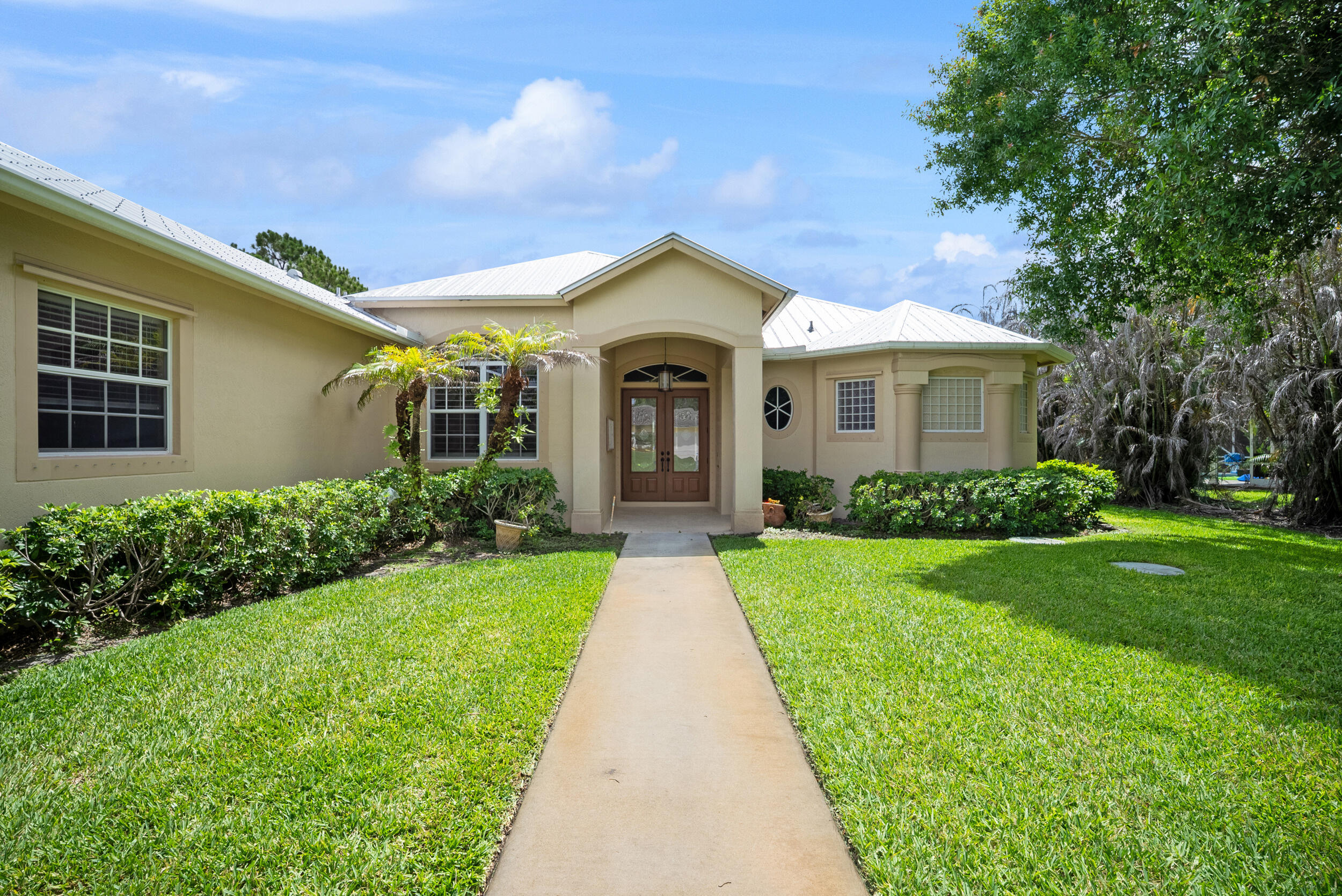 WESTWOOD COUNTRY ESTATES - Residential