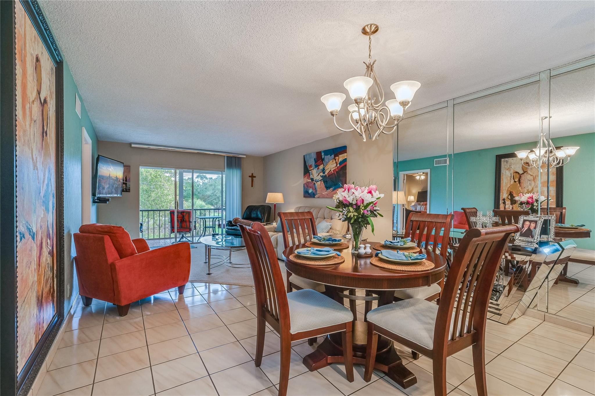 HOLLYBROOK GOLF & TENNIS - Residential
