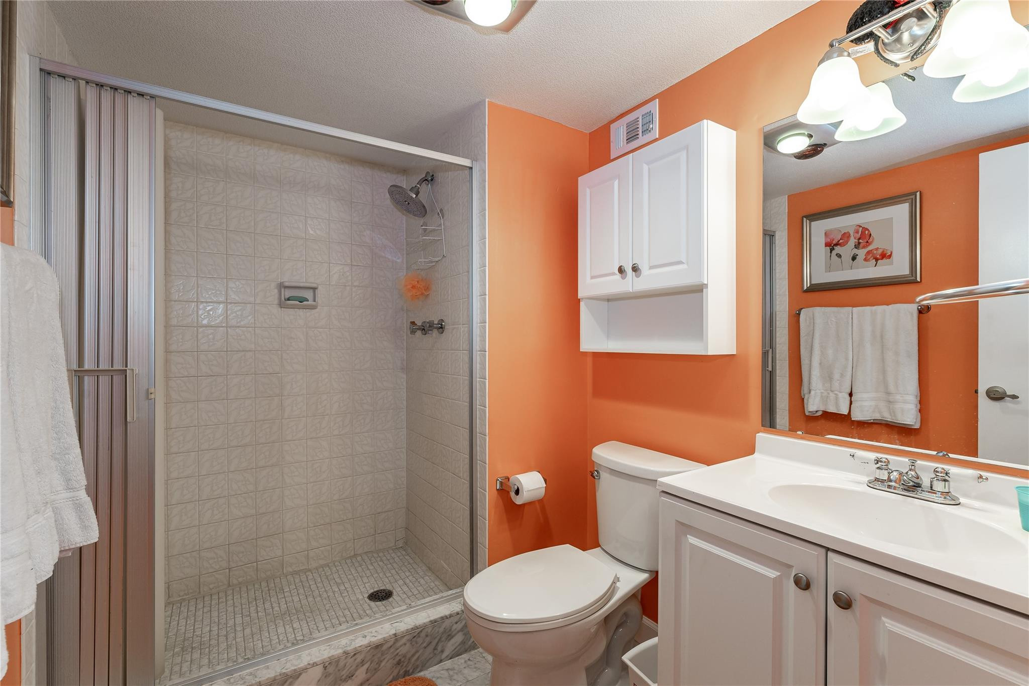 HOLLYBROOK GOLF & TENNIS - Residential