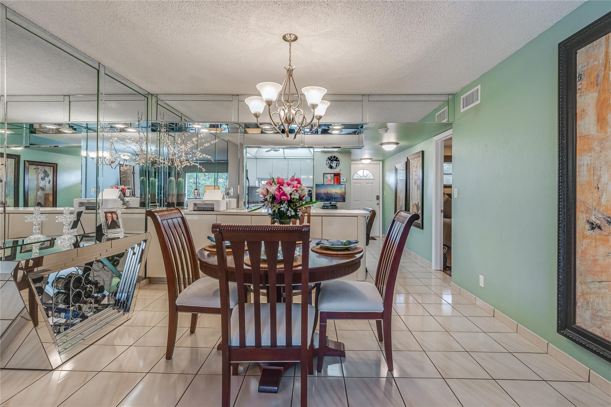 AMAZING! PRIDE OF OWNERSHIP IN EVERY DETAIL! 2BR/2BA, tranquil golf, lake & running creek views. Open kitchen w/easy maintenance metal cabinetry & full backsplash. Extra counter space. QUALITY FULLY FURNISHED! 24 hr guard gated. Recreation Lease PAID IN FULL! Across from Pool & Par 3 Golf Views in back.100% waterproof flooring throughout. Bathrooms updated. FREE golf (except cart fees) on two 18 hole courses (PGA & Par3); Amenities include Restaurant, Billiard Room, Bbq/Picnic Area, Clubhouse, Courtesy Bus, Exercise Room, Heated Pool, Library, Putting Green, Sauna, Shuffleboard, Tennis, Pickle Ball, Vehicle Wash Area, Electric Car Charging Station. Close to shopping, dining & highways. 15 min. to the beach. HOLLYBROOK - THE BEST GOLF & TENNIS VALUE IN S. FLORIDA!
