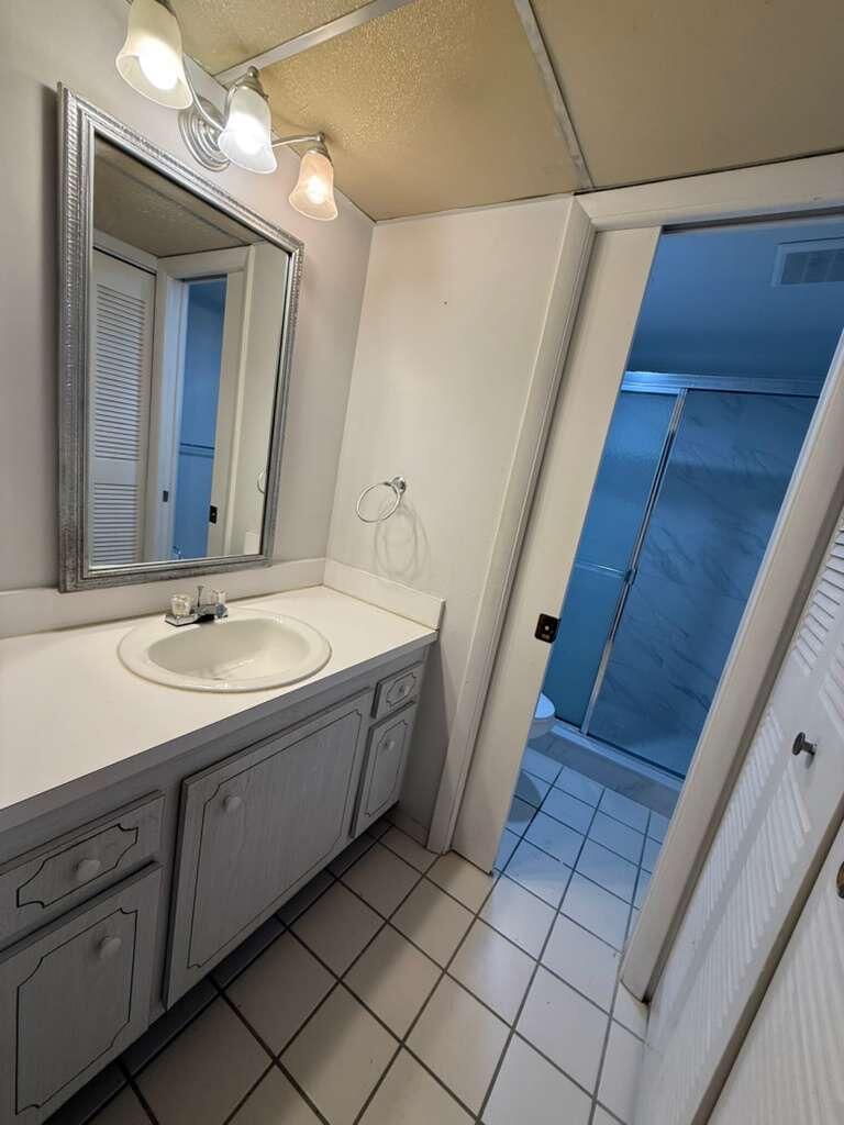 CORAL SPRING GARDENS CONDO - Residential