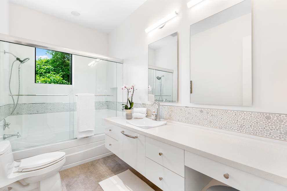 POINT MANALAPAN 11 - Residential