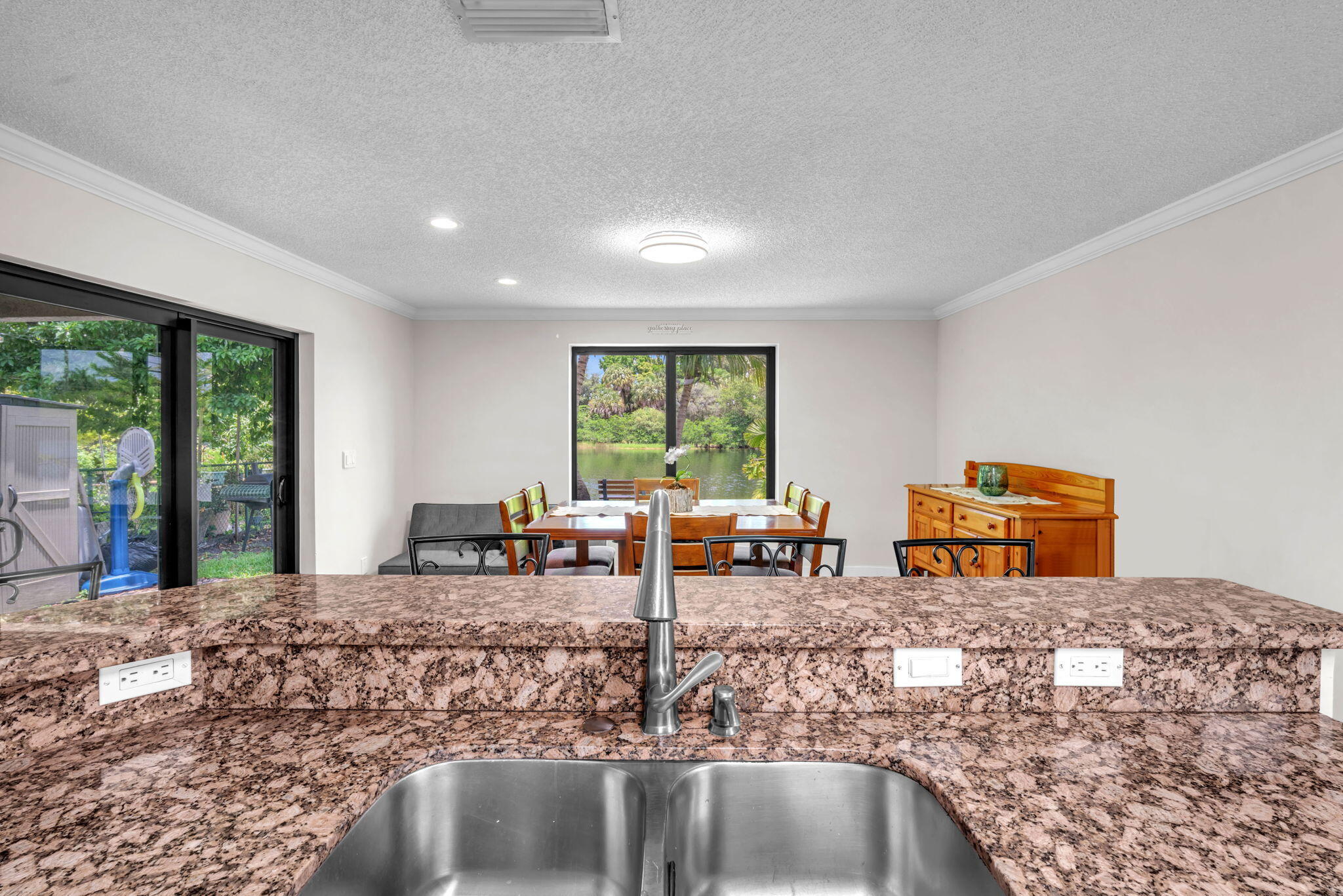 SILVER LAKES PHASE III REPLAT - Residential