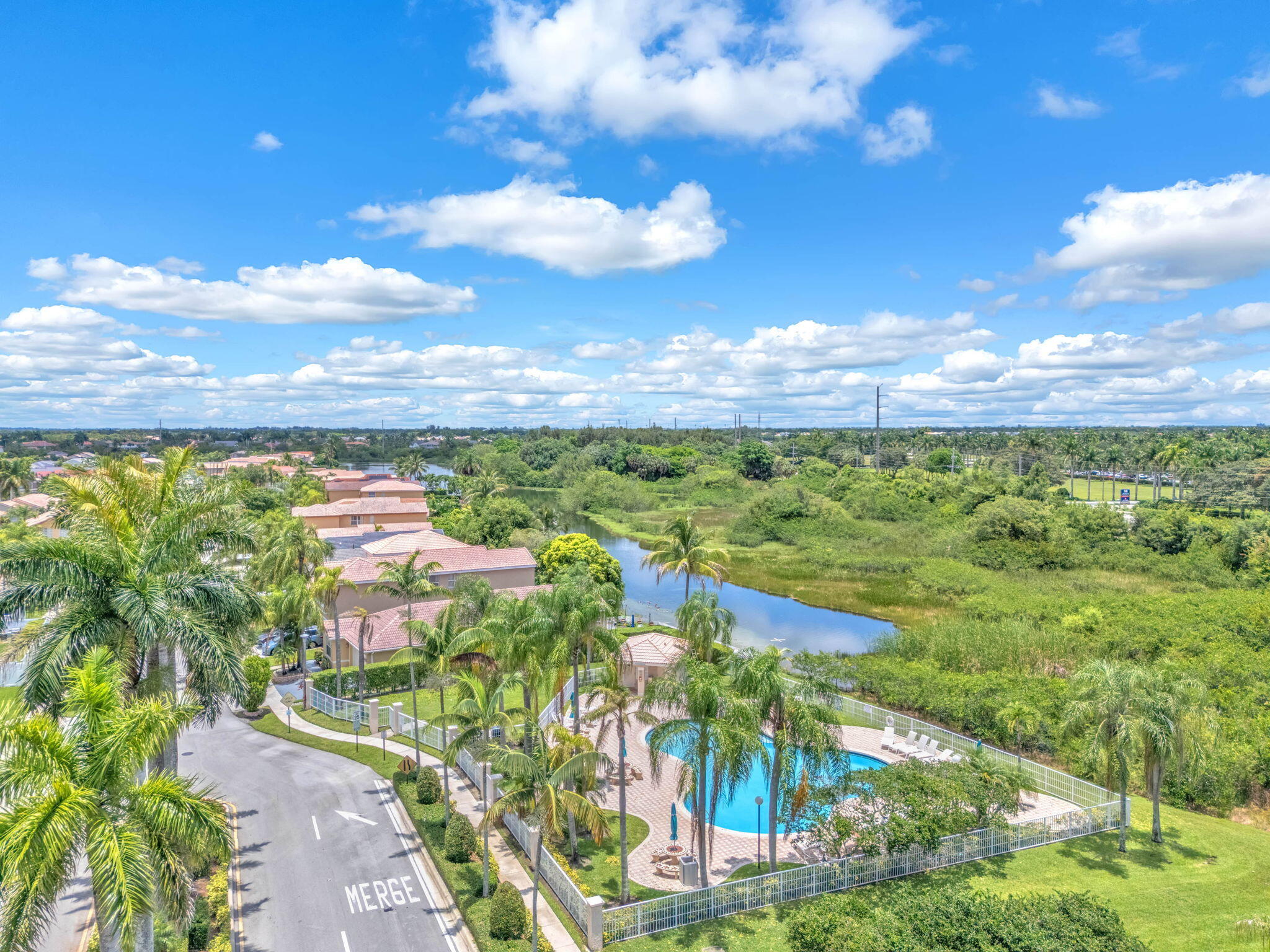 SILVER LAKES PHASE III REPLAT - Residential