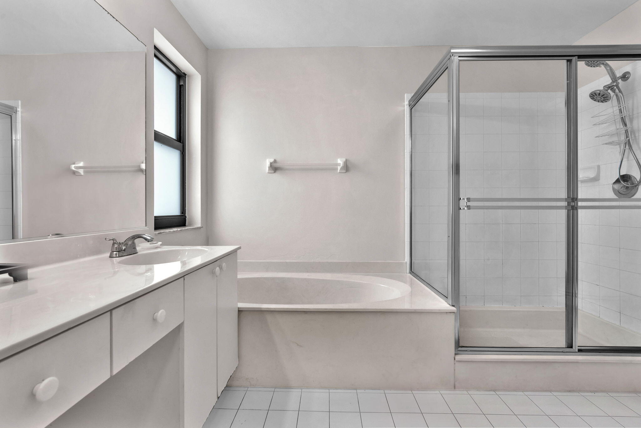 SILVER LAKES PHASE III REPLAT - Residential