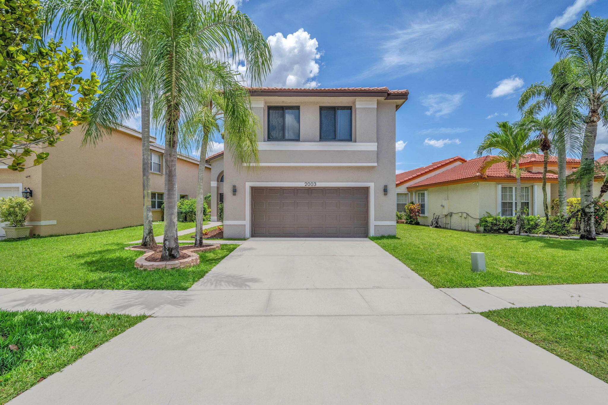 Lakefront living in Sapphire Shores at Silver Lakes. This 4BD/2.5BA/2 car garage home captivates upon arrival. Soaring ceilings, luxury vinyl floors, a neutral color palette, & an open-concept first floor provides effortless flow. Enjoy great water views & natural light from the formal living & dining rooms, TV/gaming room, plus chef's kitchen offering granite countertops, stainless steel appliances, wood cabinets, & breakfast bar. New, designer impact windows & doors open to the covered patio with your own private, fenced in backyard on lake. Primary suite is hotel style, with dual vanities, soaking tub, & a separate shower. 3 additional bedrooms, a second bath, plus versatile loft space complete 2nd floor. Property offers room for a pool, low HOA, clubhouse, & is close to major roads.