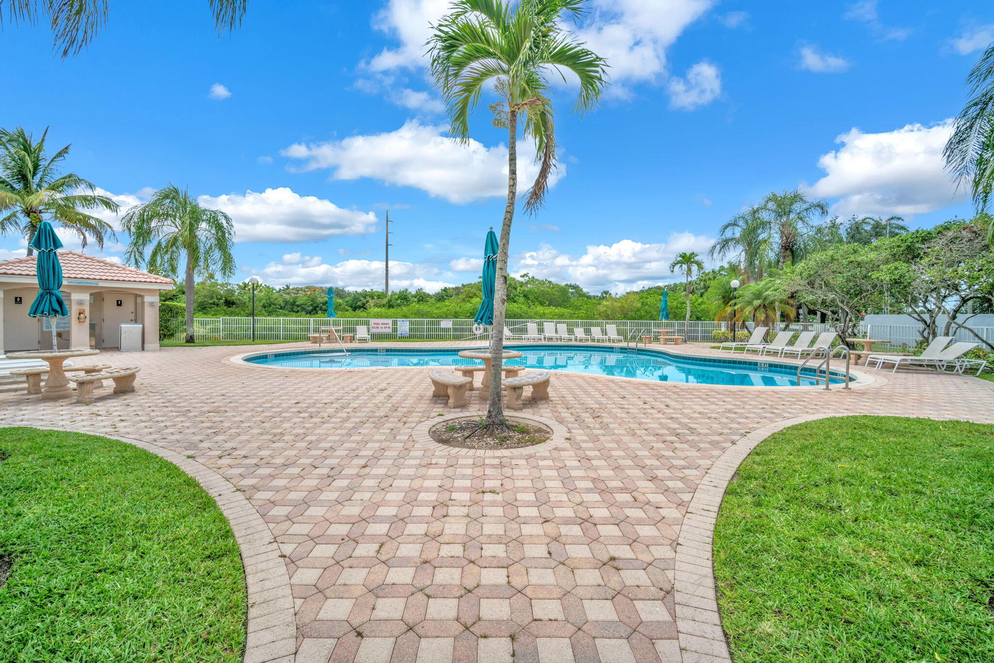 SILVER LAKES PHASE III REPLAT - Residential