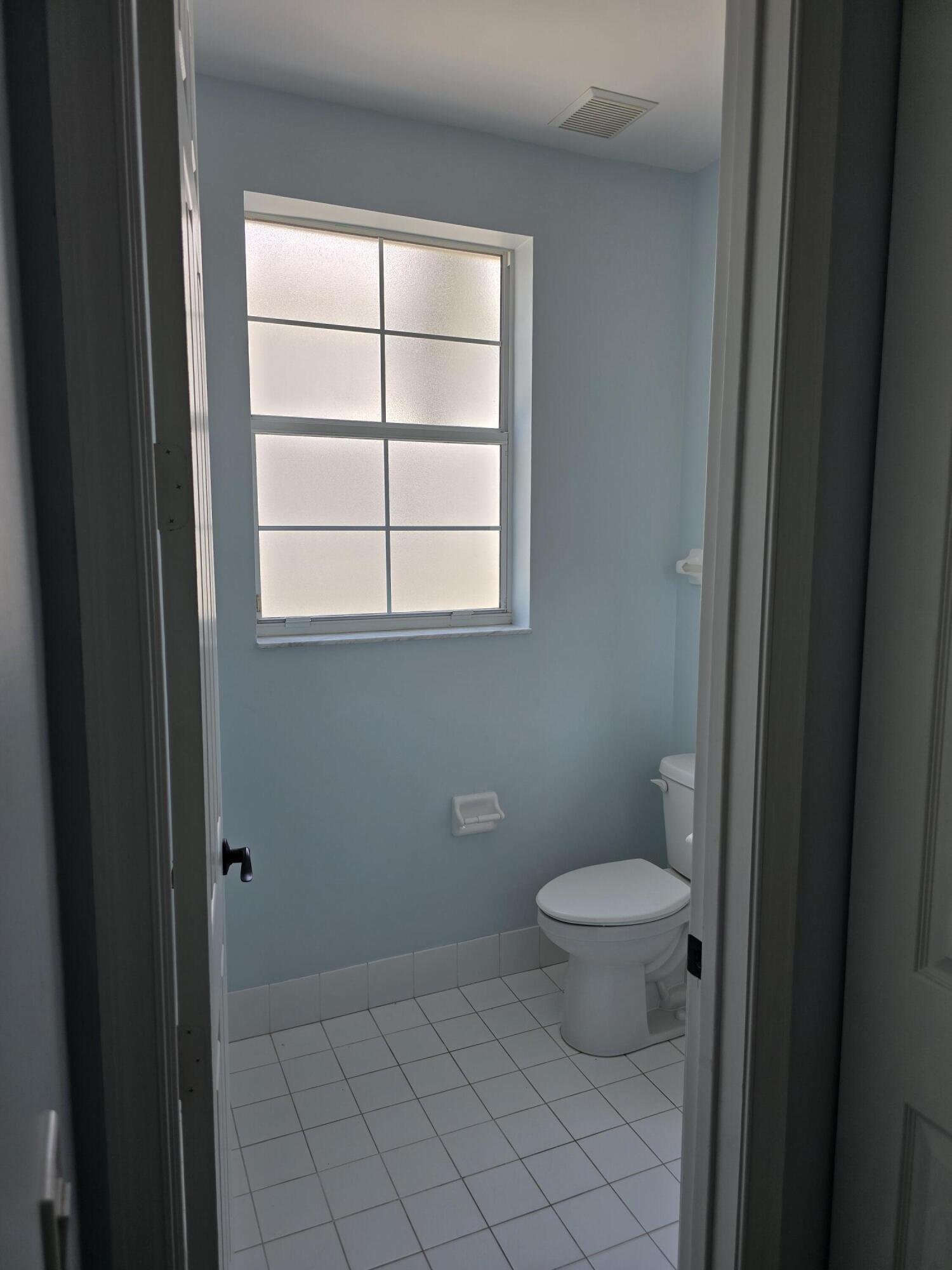 ABACOA TOWN CENTER 3 - Residential Lease