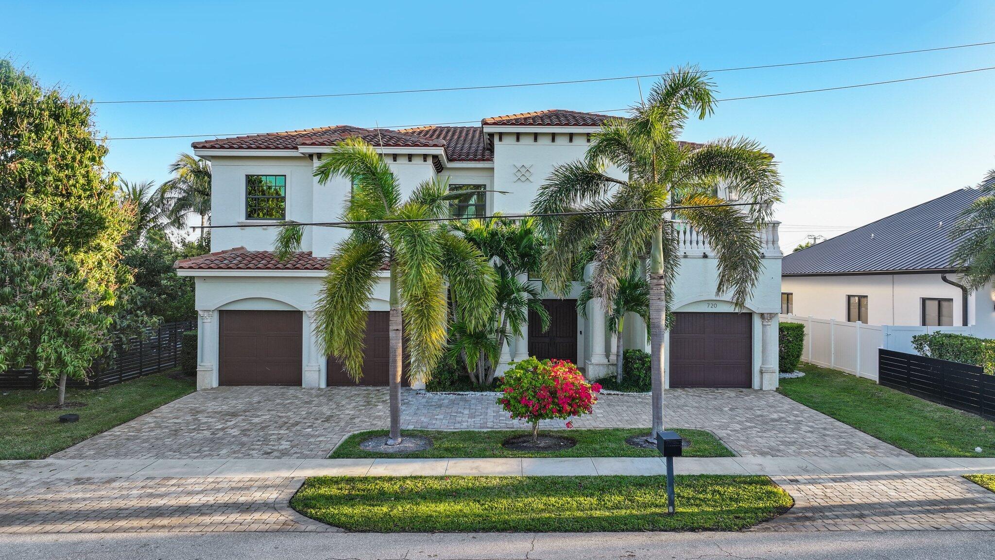 BOCA HARBOUR - Residential