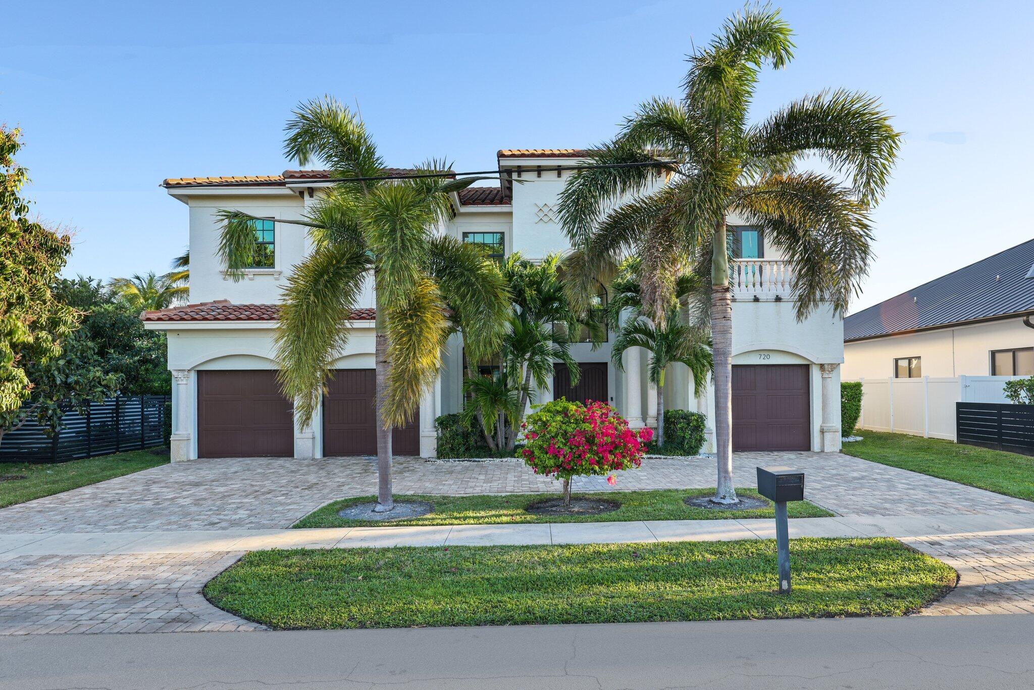 BOCA HARBOUR - Residential