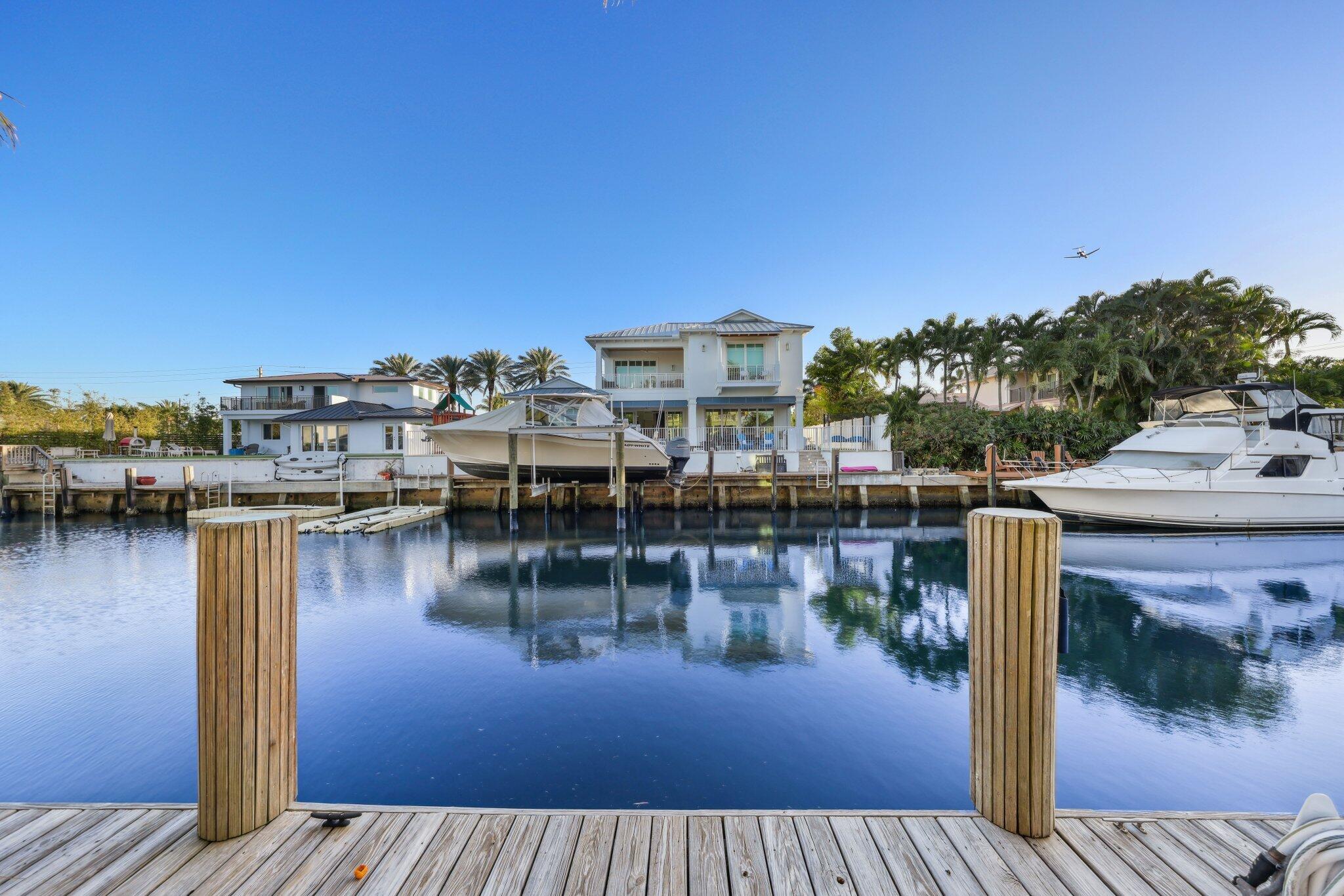 BOCA HARBOUR - Residential