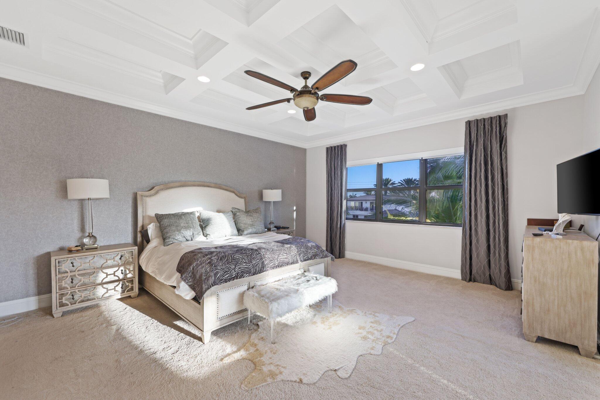BOCA HARBOUR - Residential