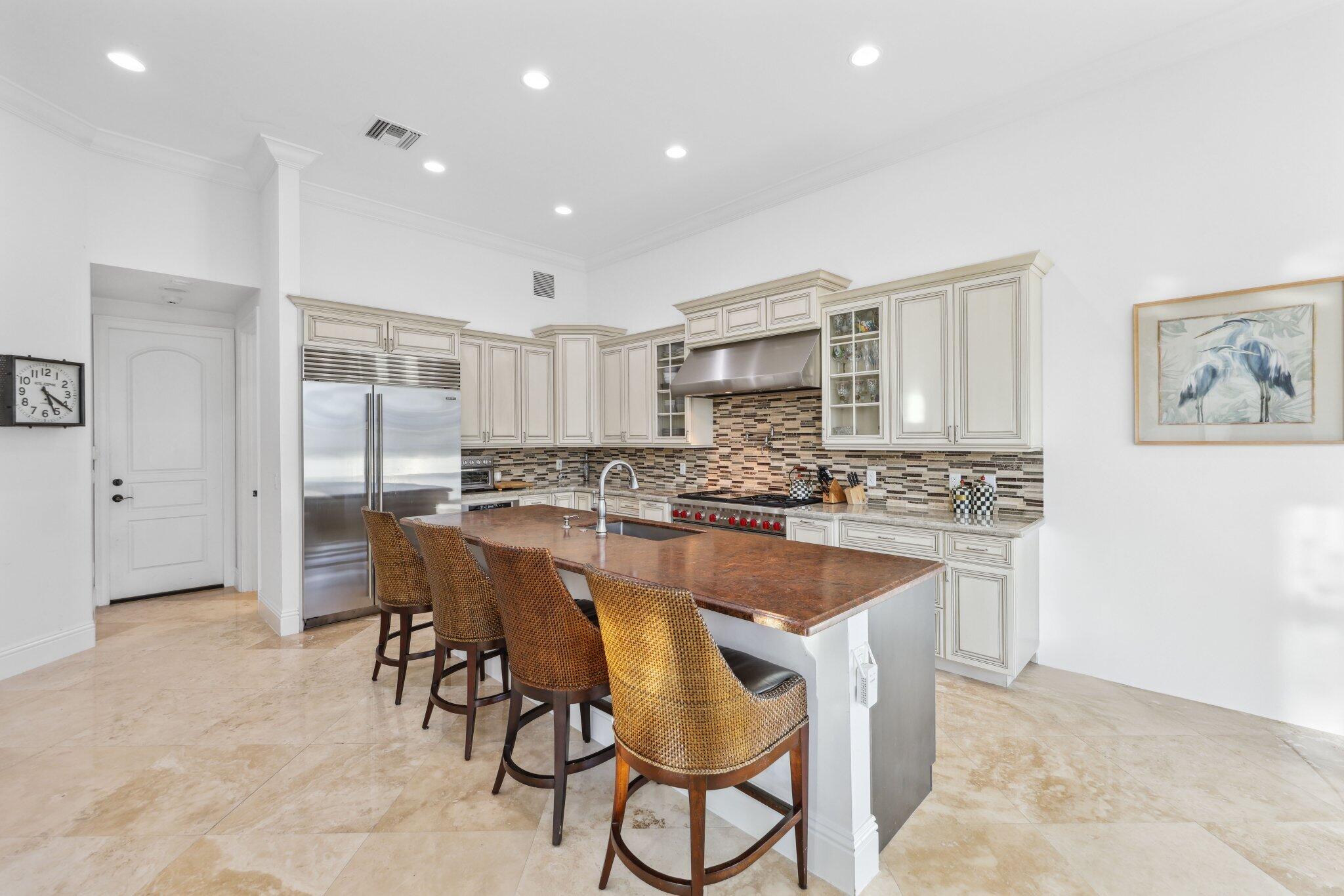 BOCA HARBOUR - Residential
