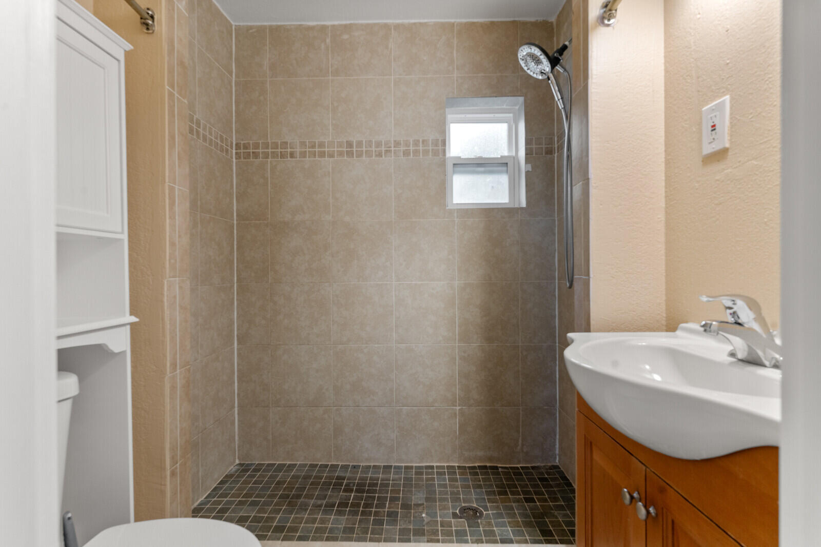 NORTHWOOD ADD - Residential Lease